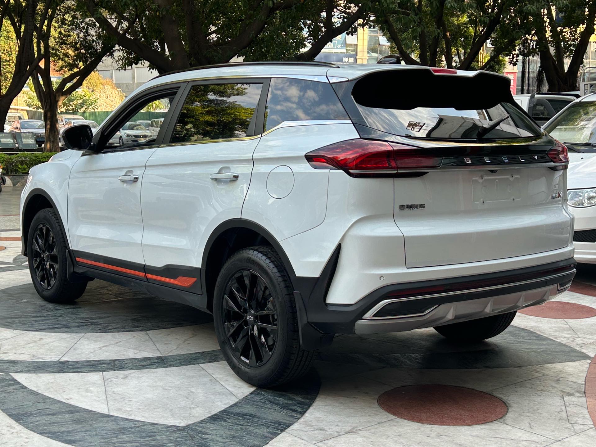 Geely 2022 Boyue X 1.8TD Smart