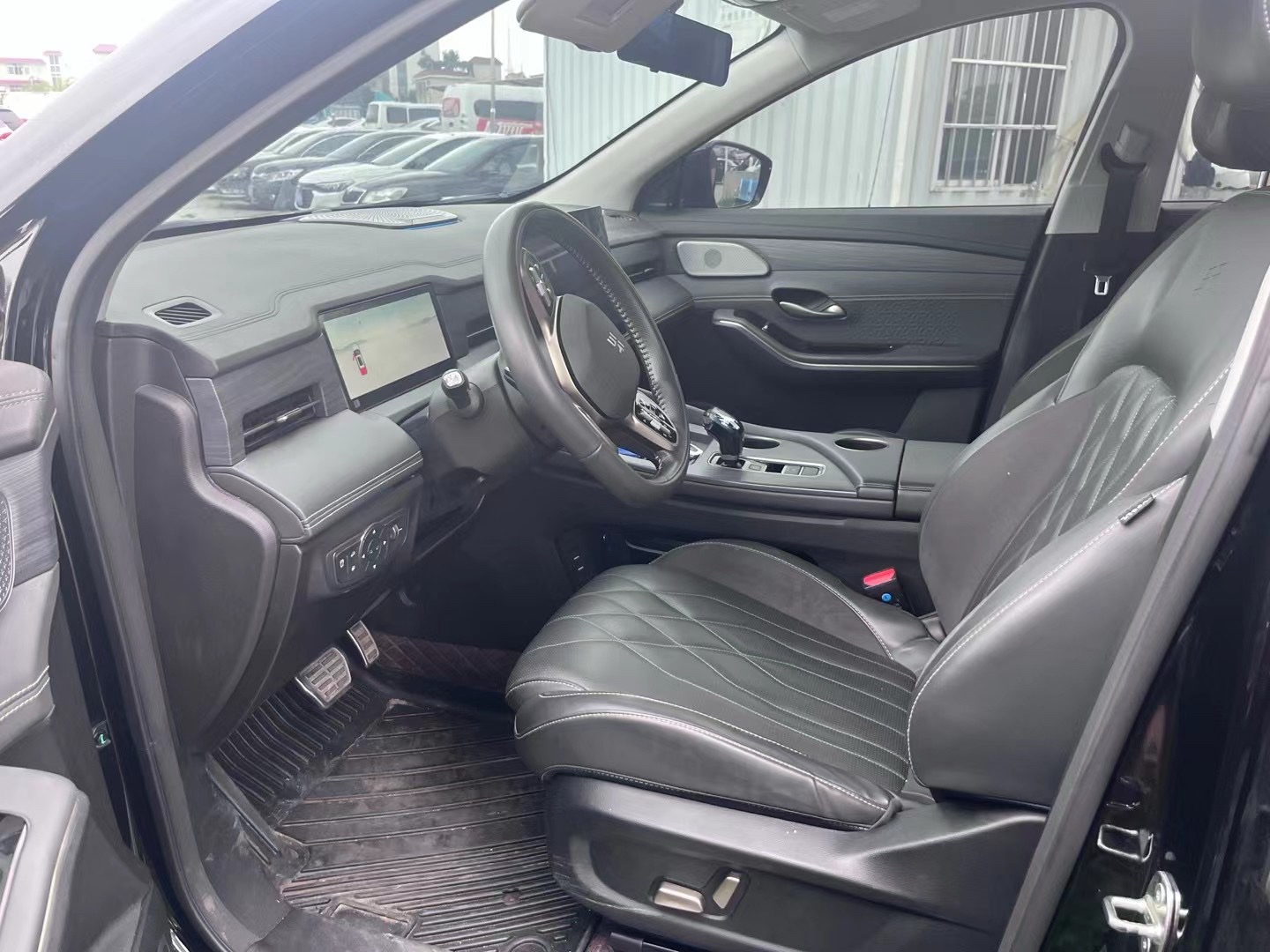 JETOUR 2025 Shanhai L9 1.5TD Luxury 5-Seater