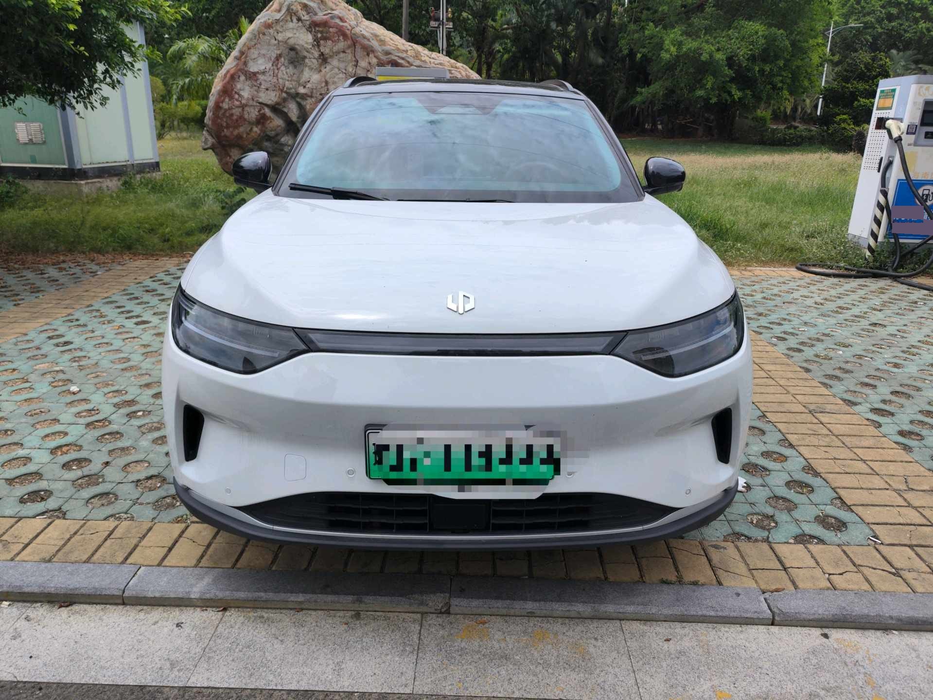 零跑 2024款 C11 580 尊享版