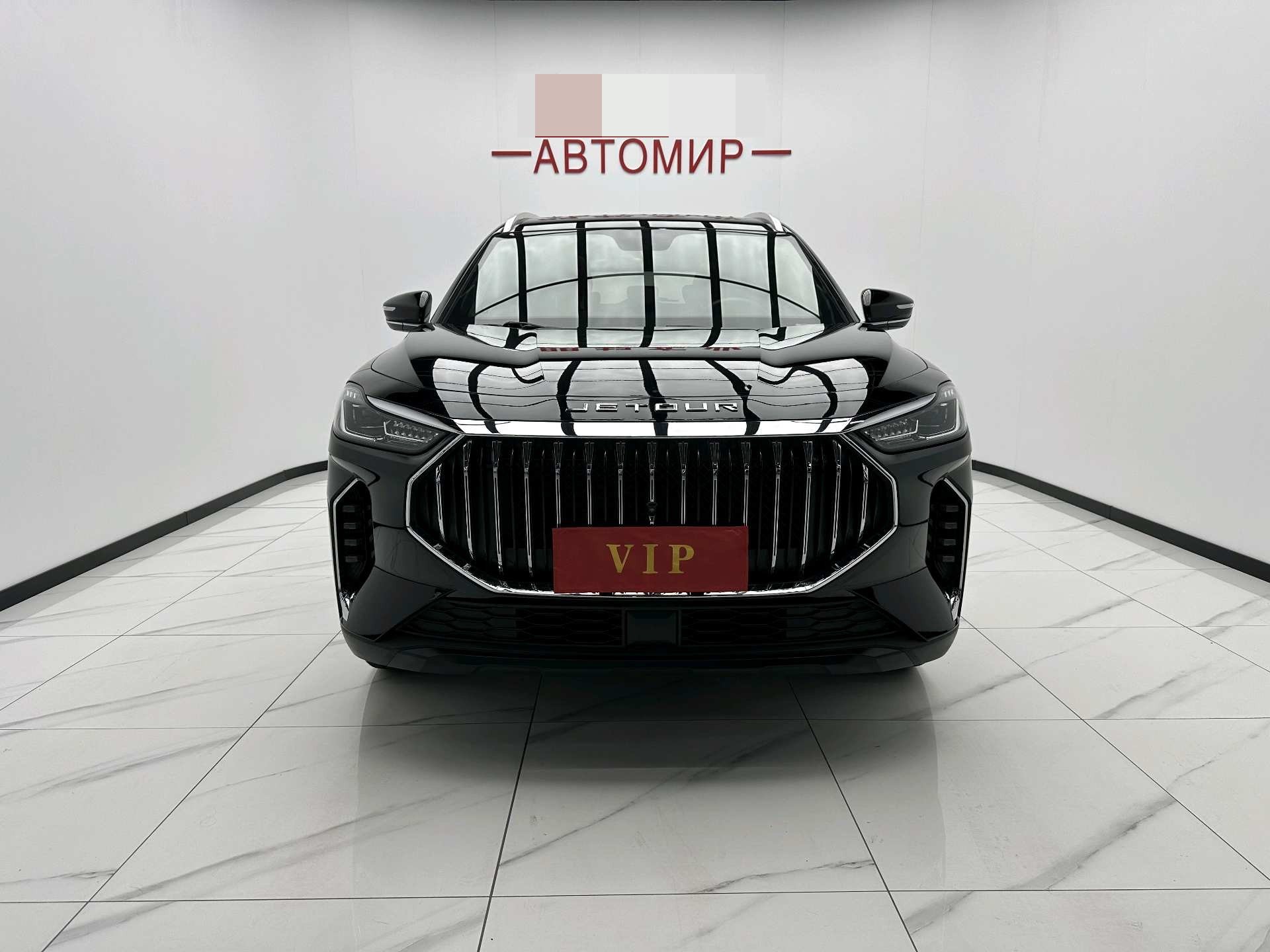 捷途 2023款 X70 PLUS 1.5T 勇者PLUS5座