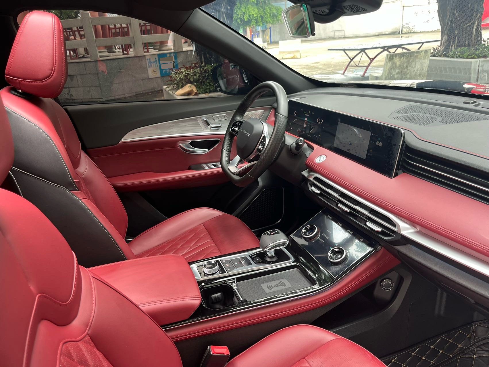 JETOUR 2023 X70 PLUS 1.6T Stronger PRO+ 5-Seater