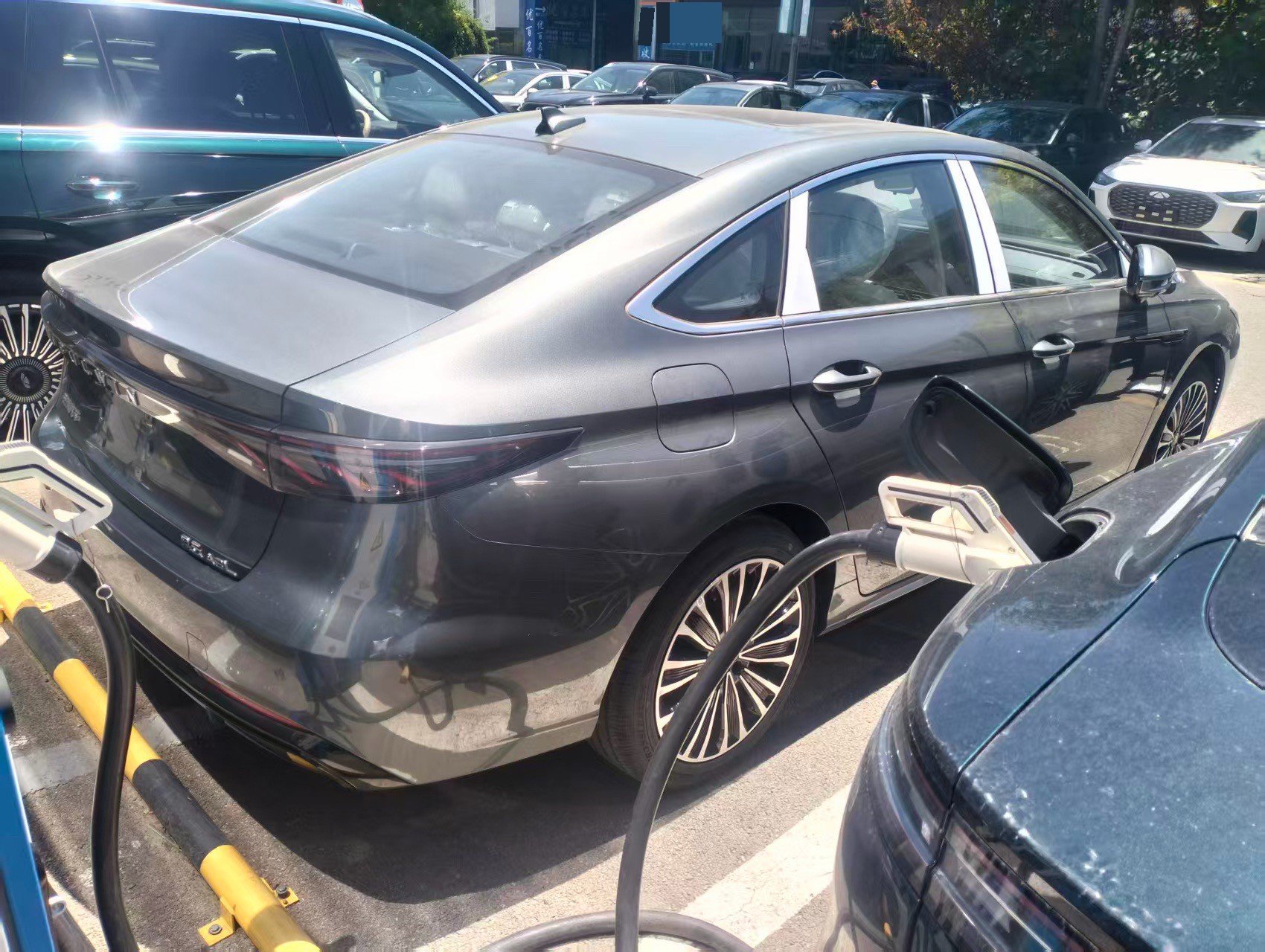 奇瑞 2025款 风云A8L 1.5TGDI 145km 豪华型