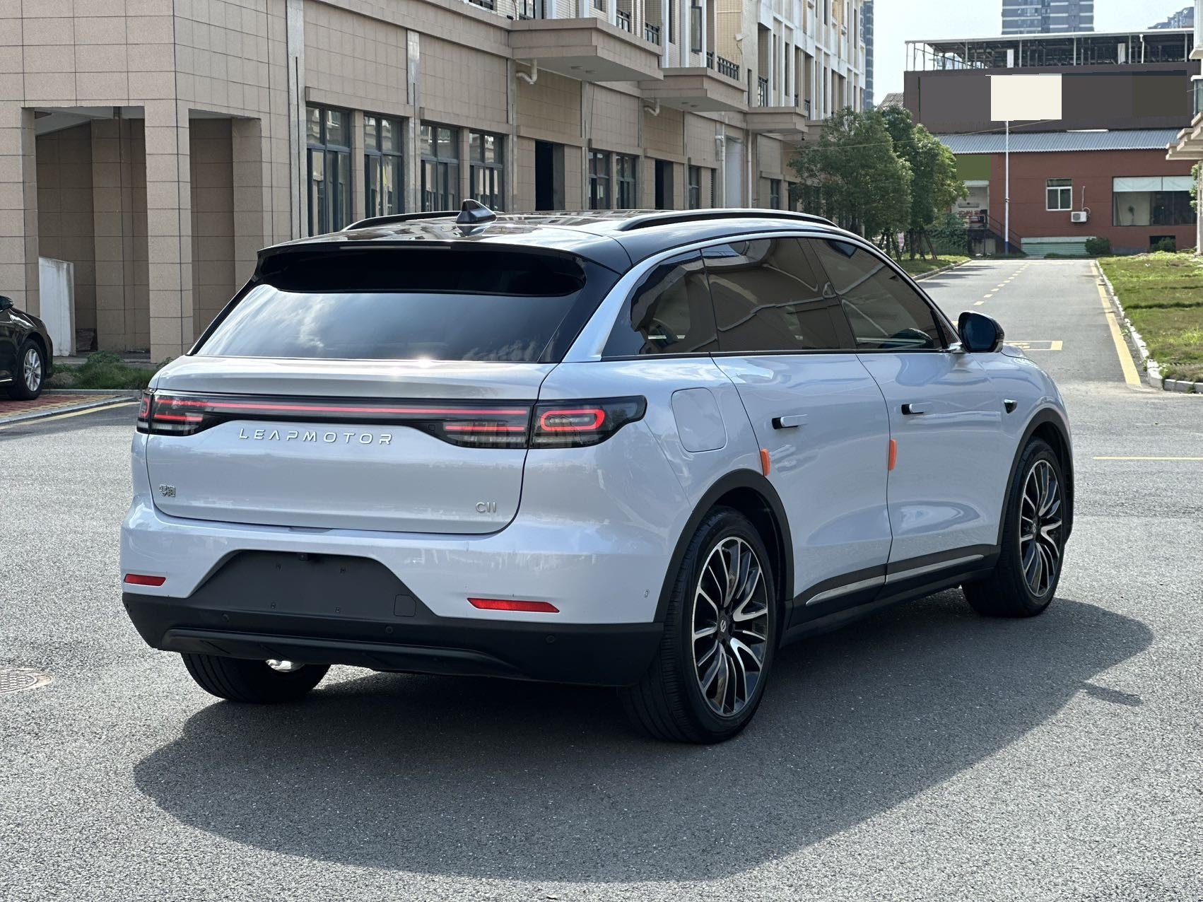 Leapmotor 2021 C11 Luxury Edition