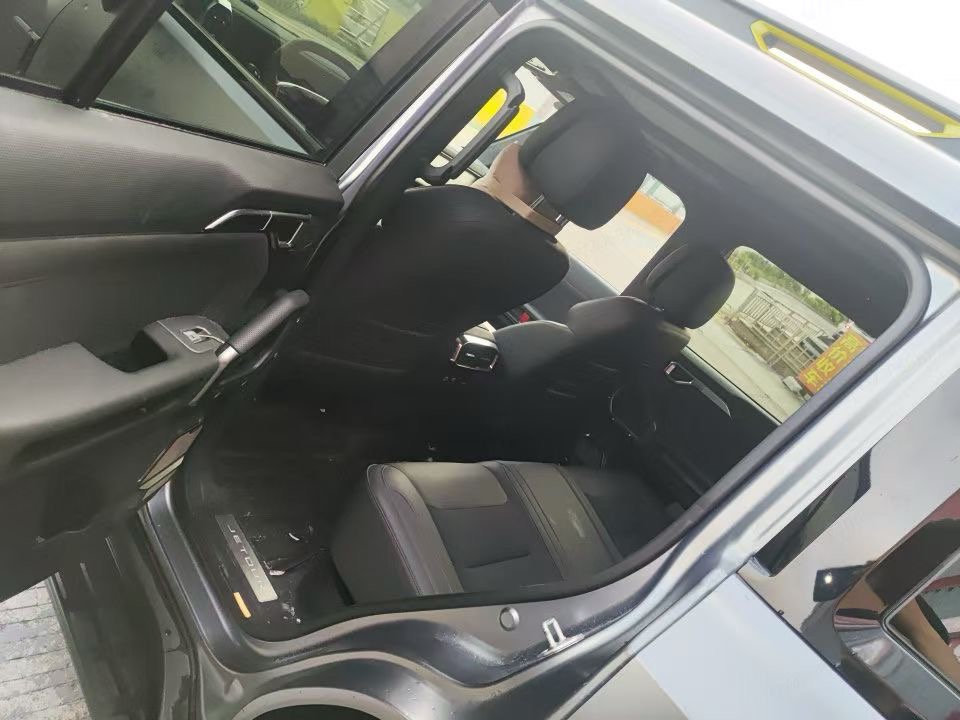 捷途 2023款 旅行者 2.0T 四驱穿越PRO+
