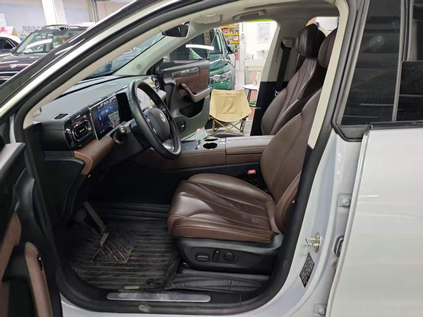 零跑 2021款 C11 尊享版