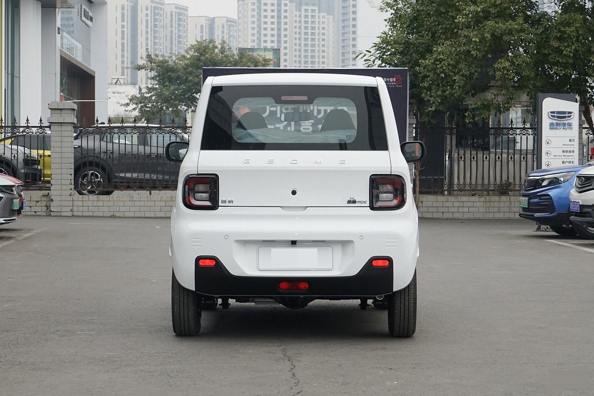 吉利 2024款 熊猫MINI 200km 耐力熊