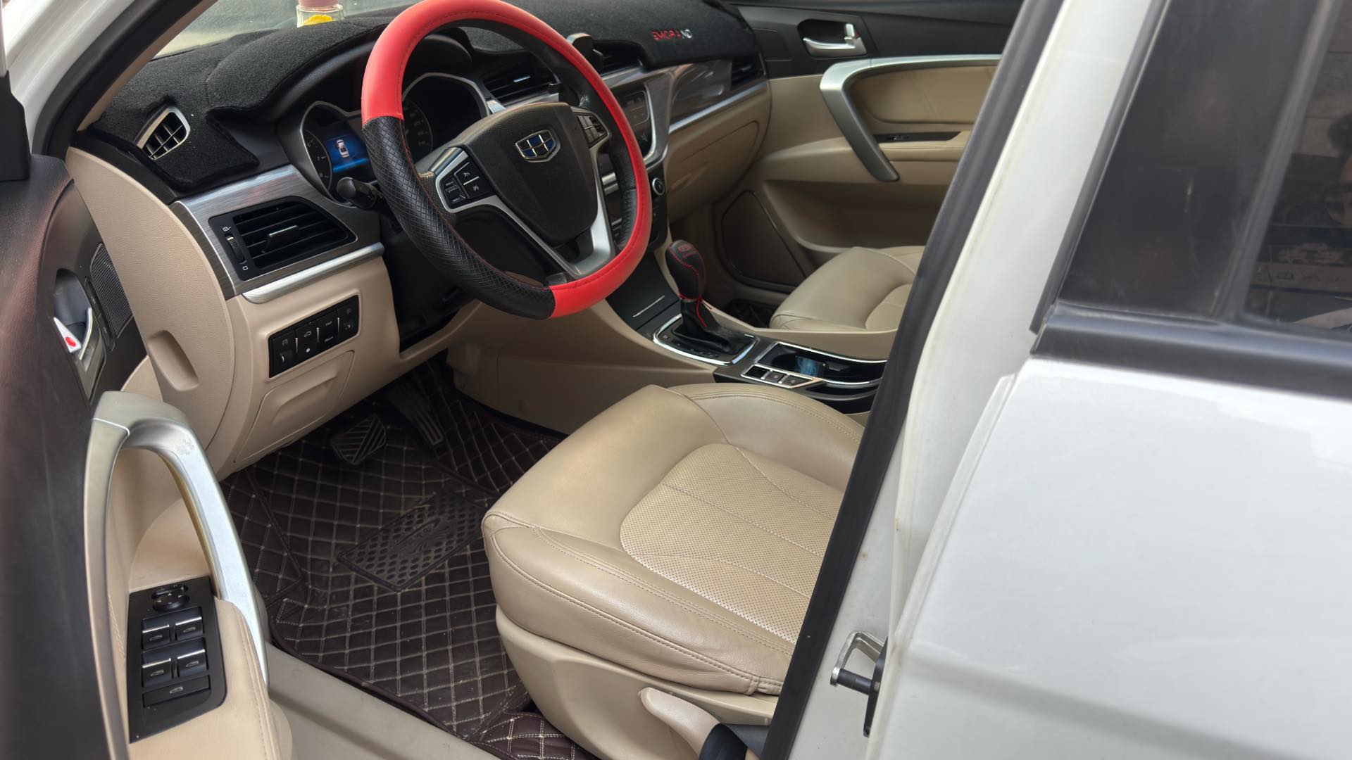 Geely 2017 Emgrand Sedan 1.5 CVT Million Edition Luxury