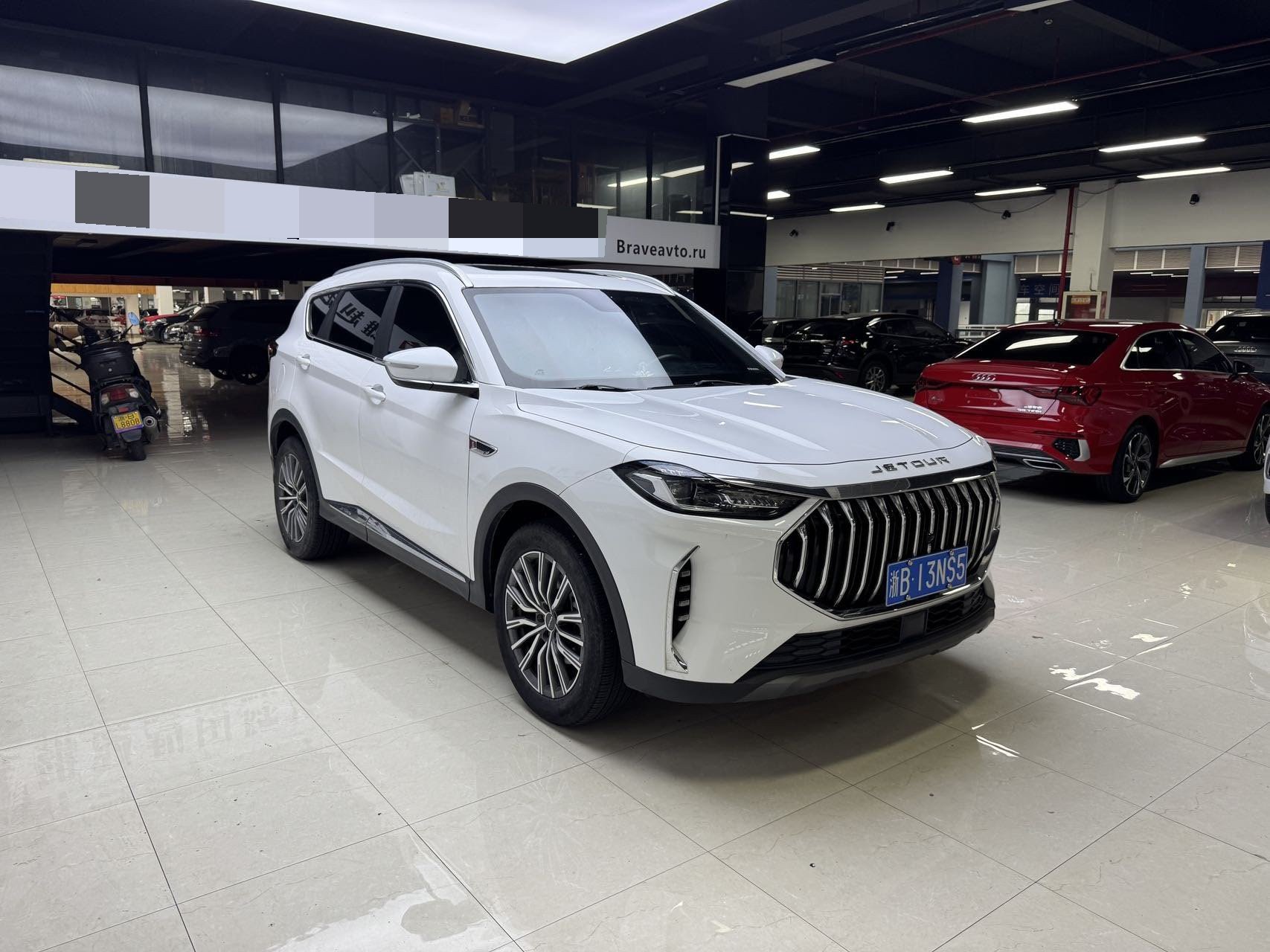 JETOUR 2023 X70 PLUS 1.5T Yongzhe PLUS 5-Seater