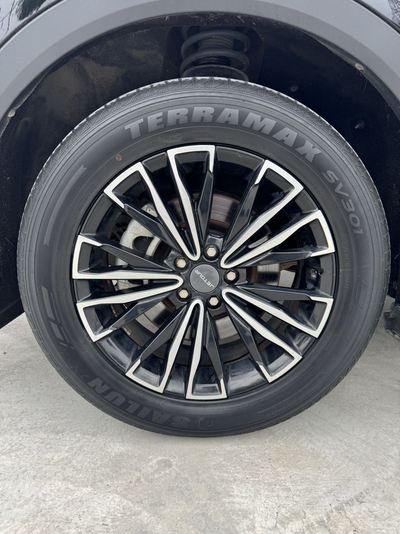 JETOUR 2021 X70 PLUS 1.5T Mountain 7-Seater