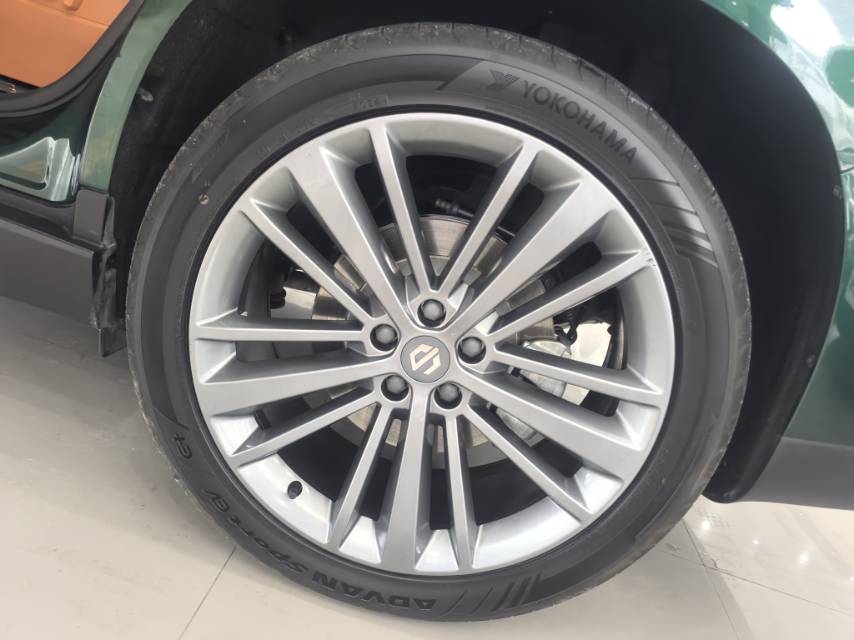 Leapmotor 2024 C16 200 Deluxe Edition