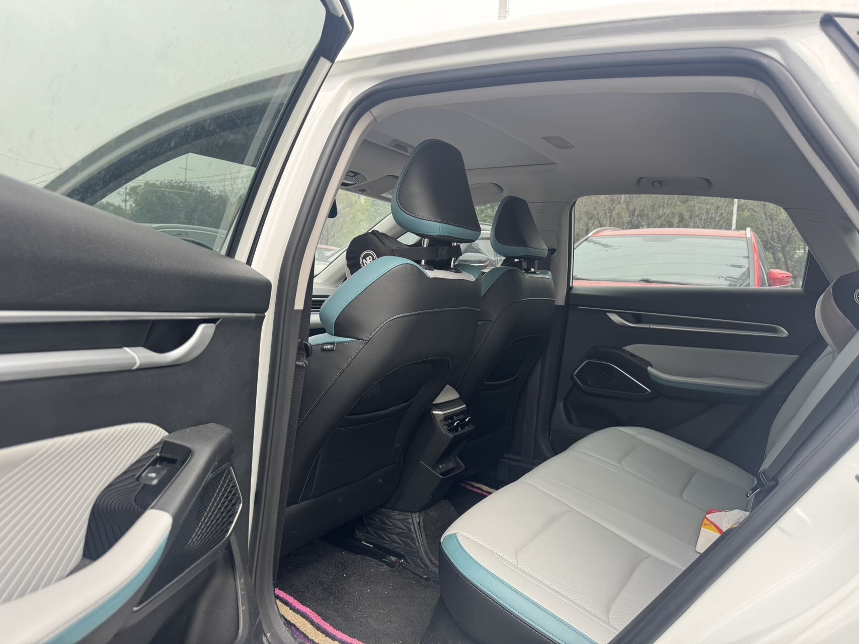 Geely 2023 Emgrand Sedan 1.5 CVT Champion Edition Flagship