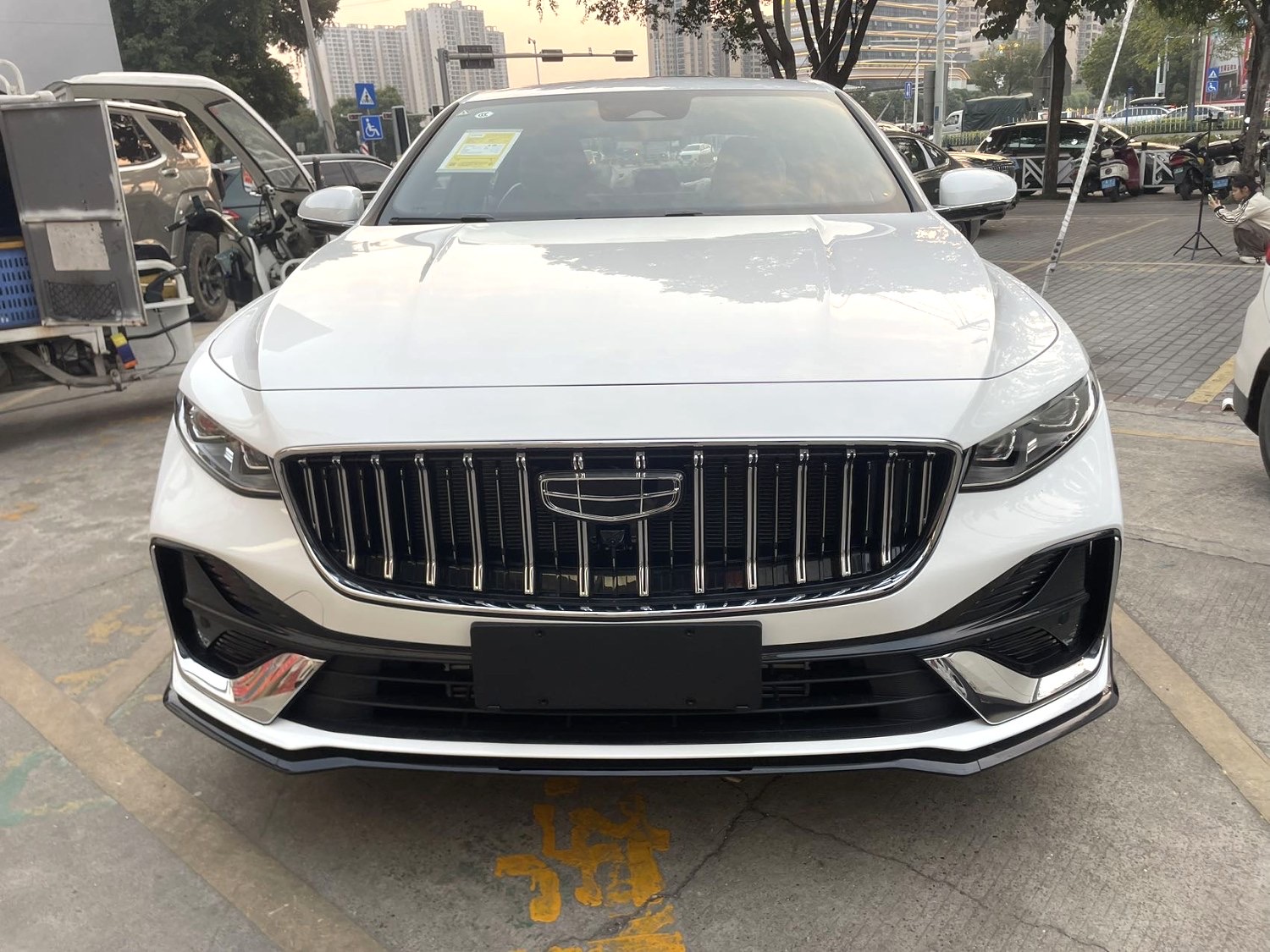 Geely 2026 Xingrui 1.5TD Dongfang Yao Kunlun Edition