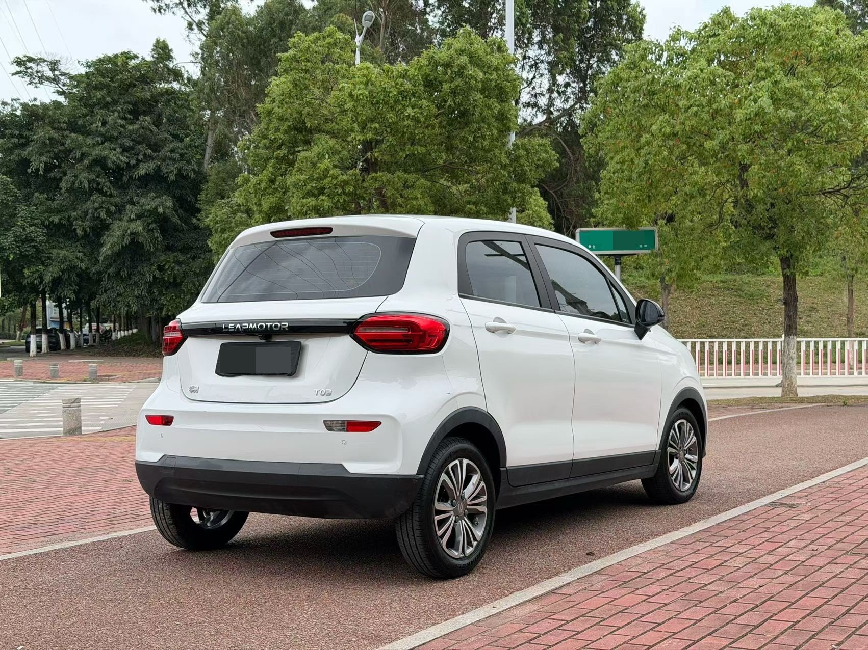 Leapmotor 2022 T03 Liuli Edition