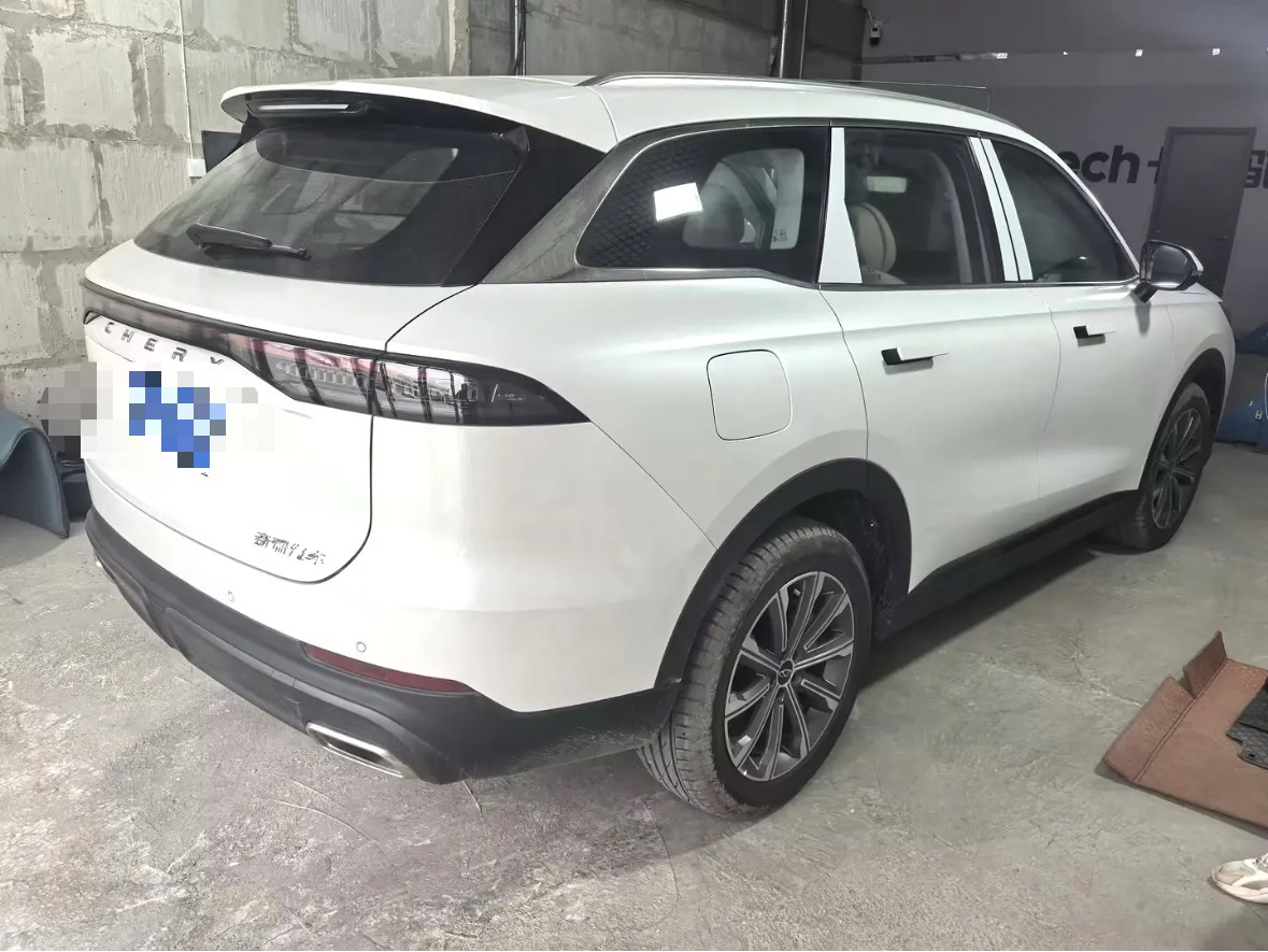 奇瑞 2024款 瑞虎8 L 2.0T 两驱舒适版5座