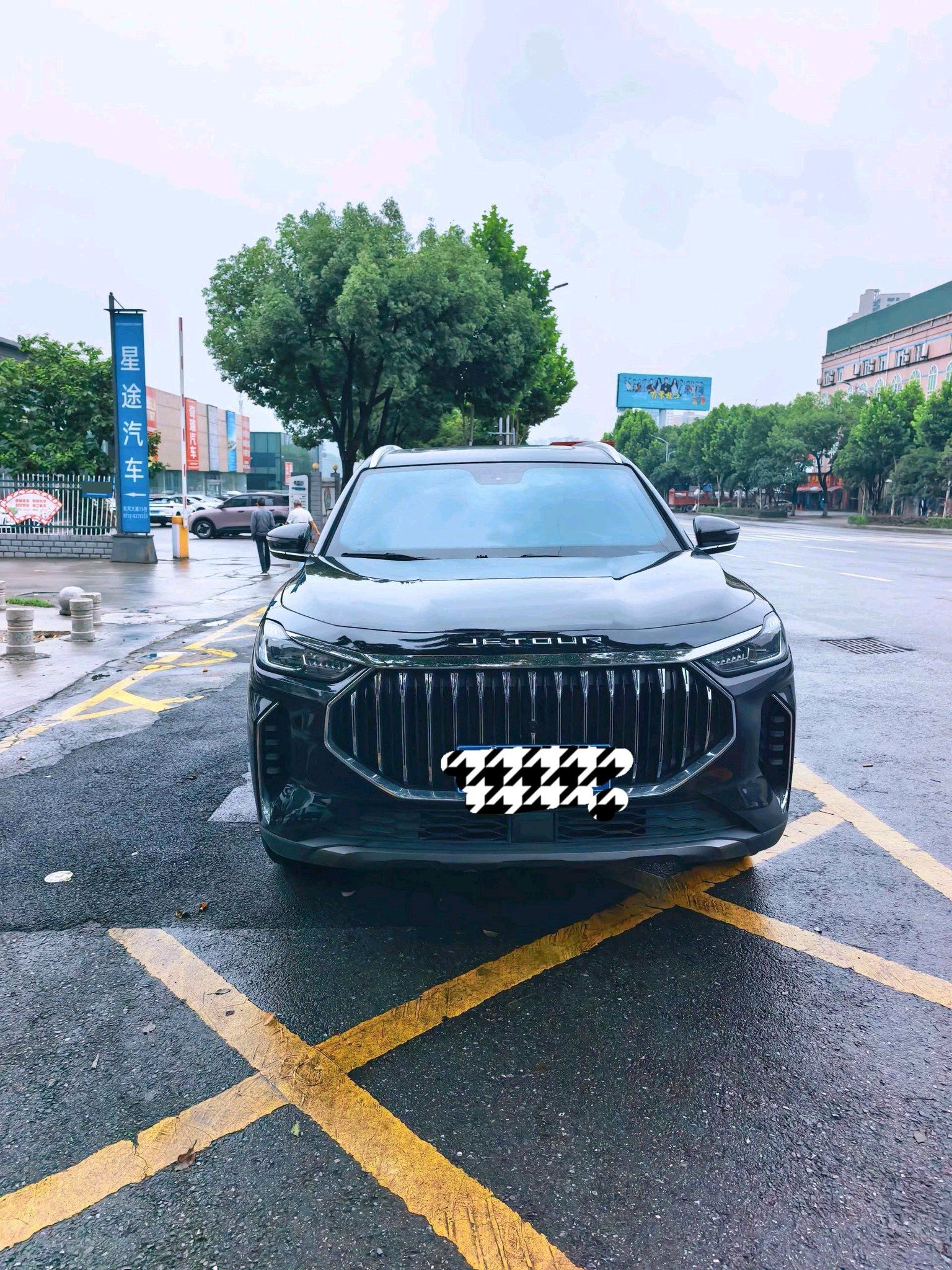 JETOUR 2023 X70 PRO 1.5T Comfort 7-Seater