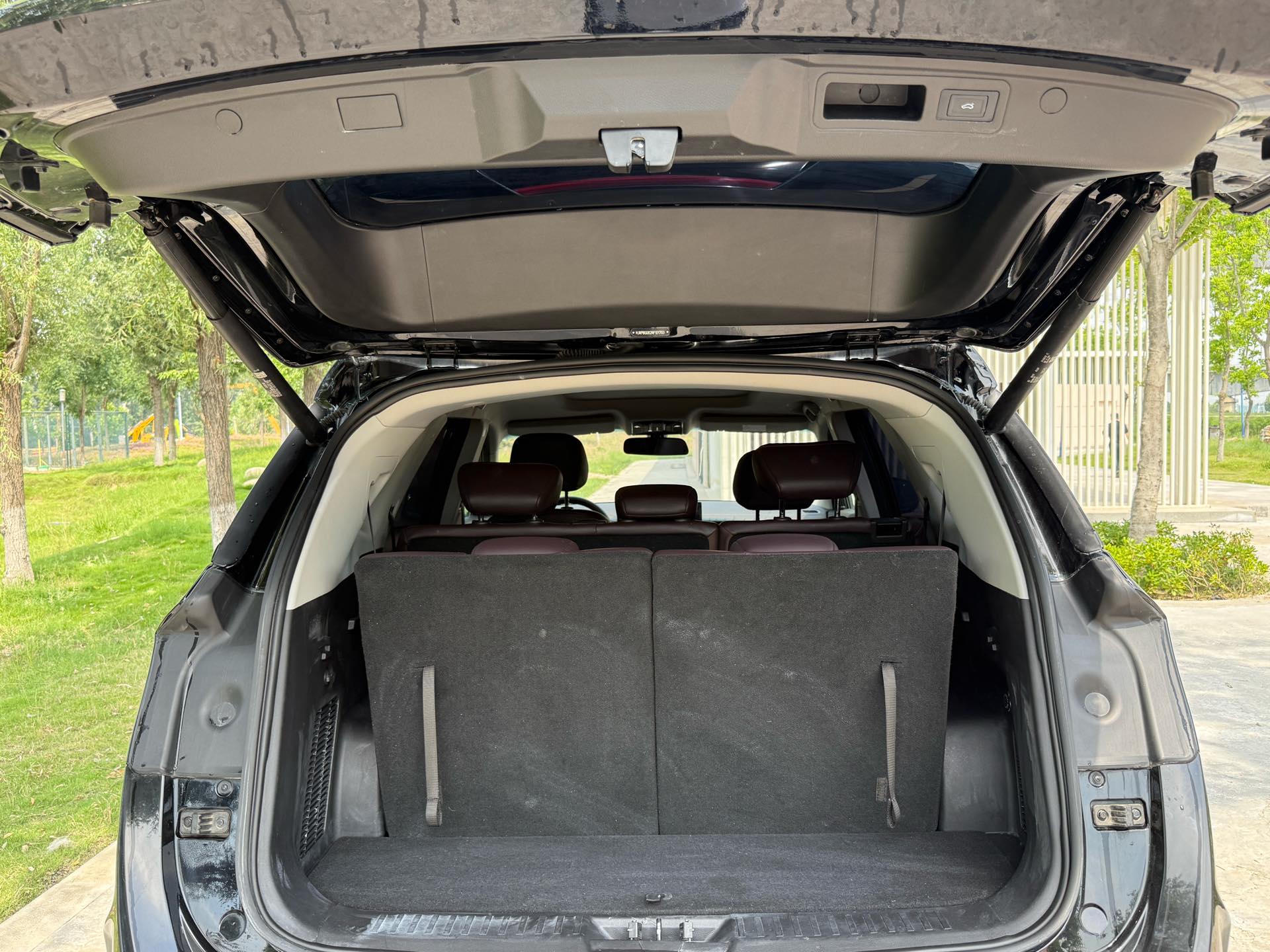 JETOUR 2024 X90 PRO 1.6T Luxury 7-Seater