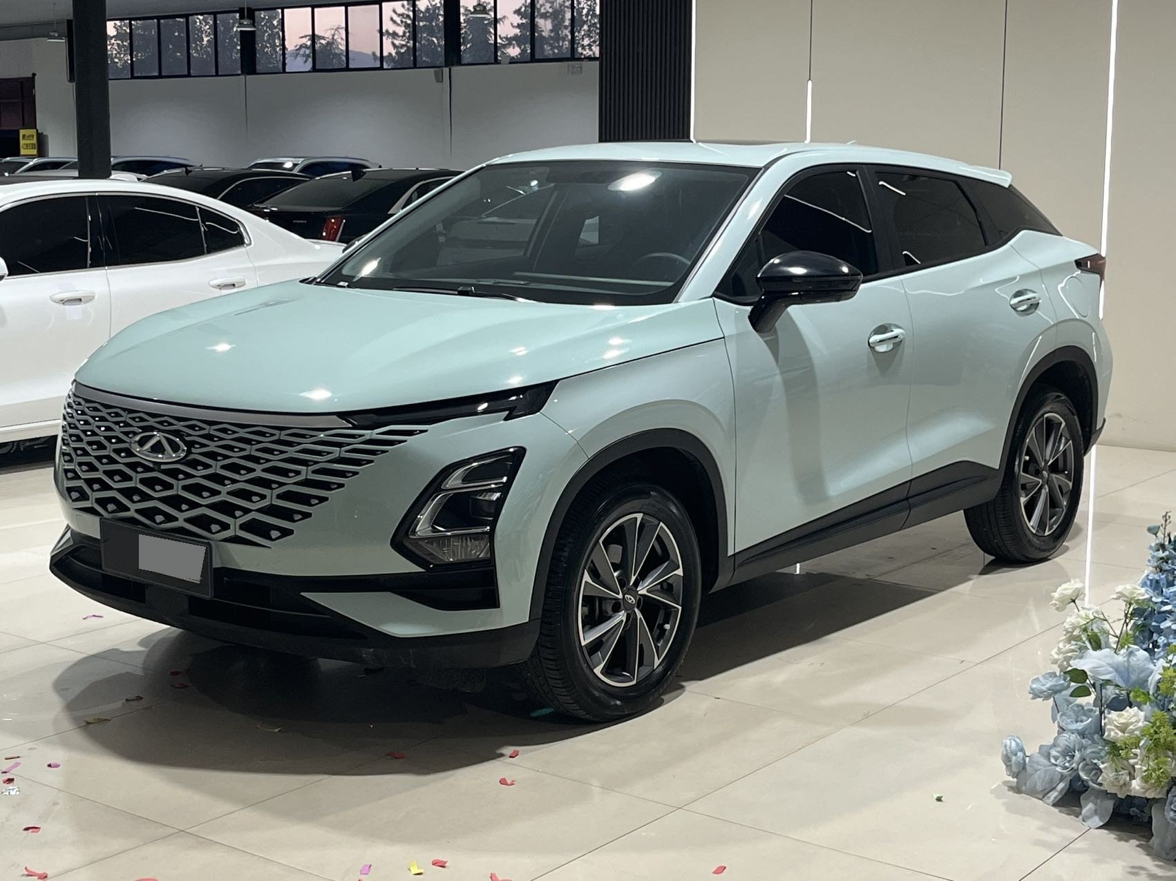 奇瑞 2022款 欧萌达 1.5T 无级 拓界版