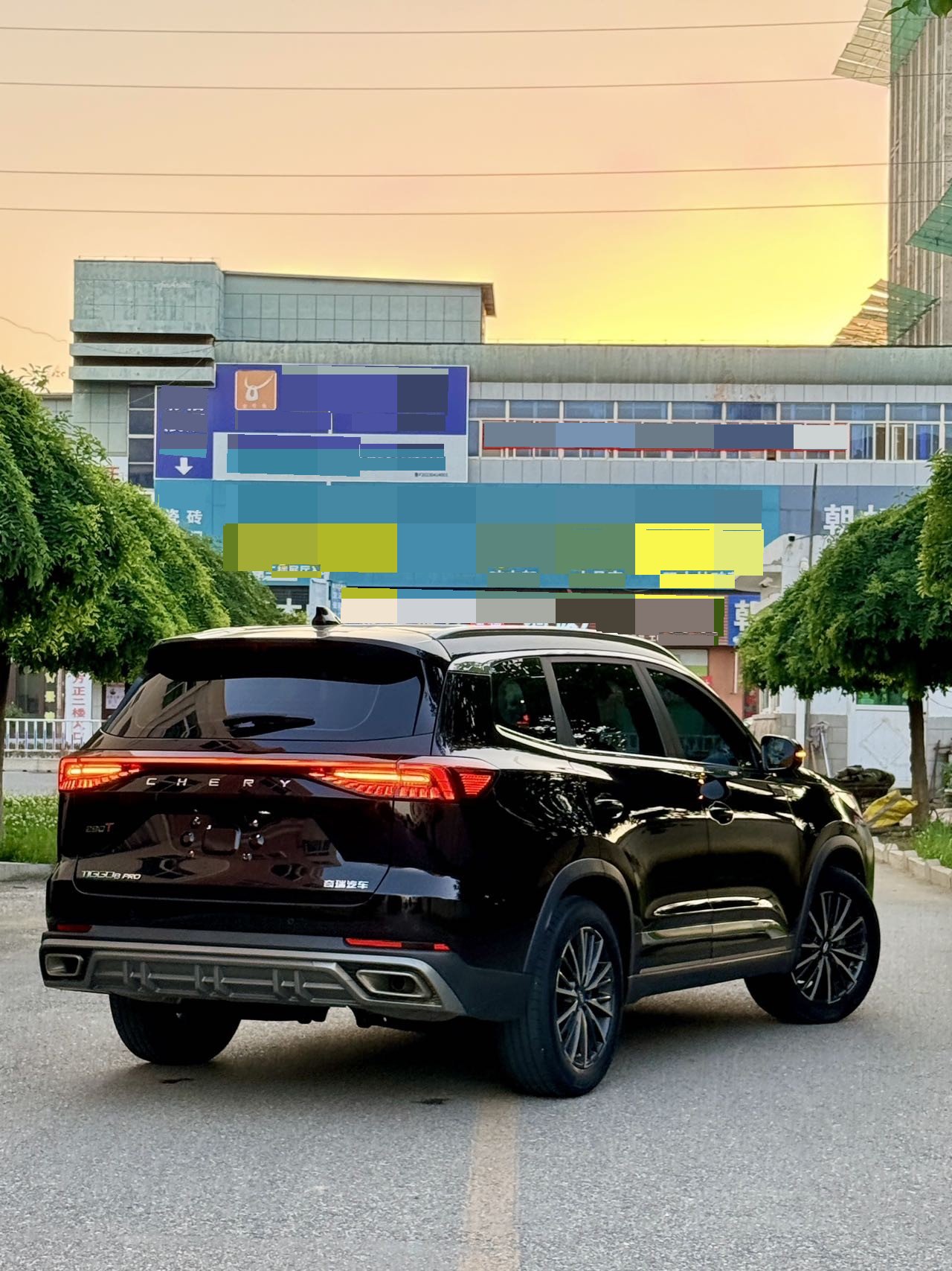奇瑞 2022款 瑞虎8 PRO 1.6T 290T 两驱浩瀚版5座