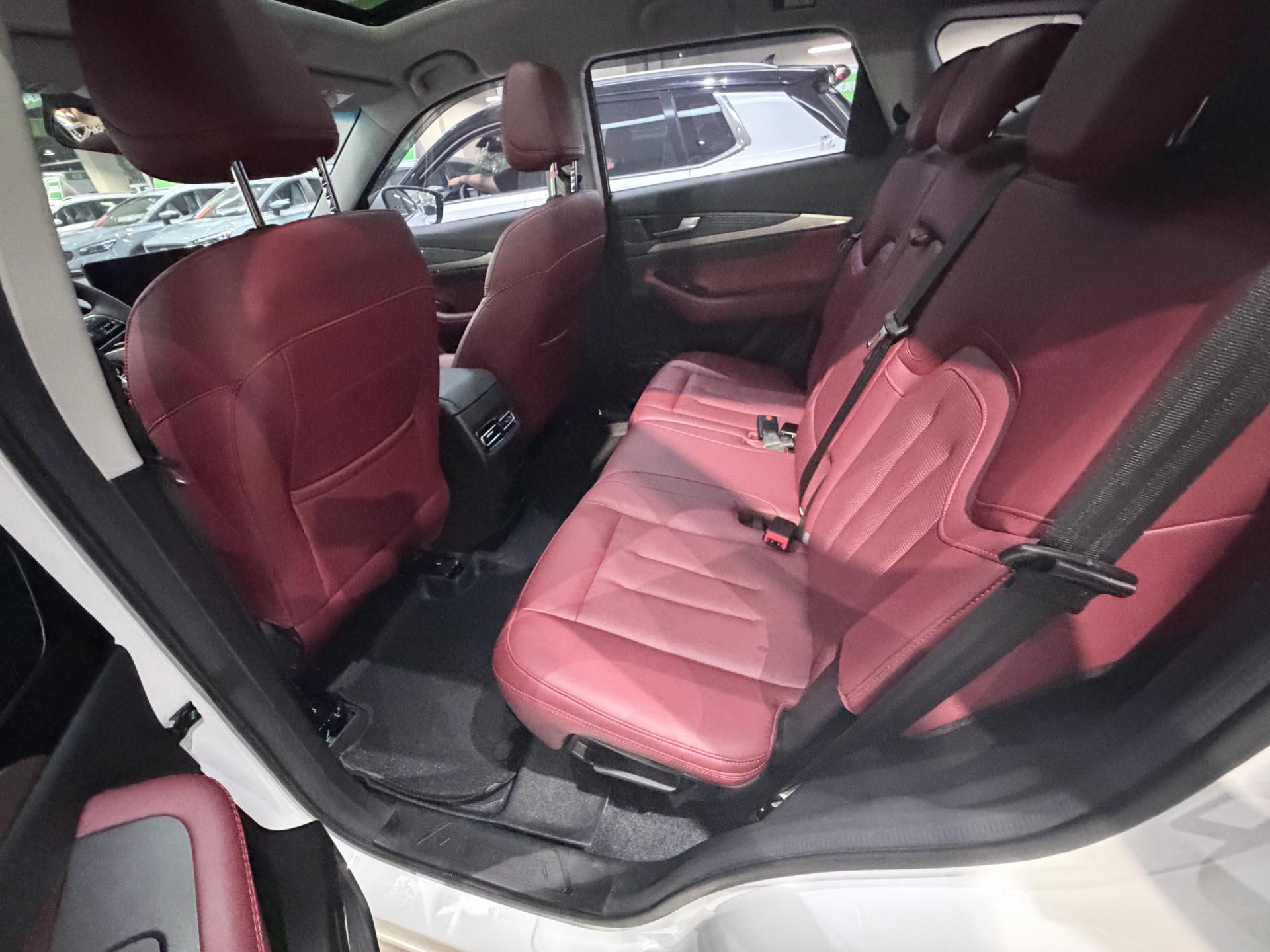 JETOUR 2023 X70 1.5T Beyond PRO 7-Seater