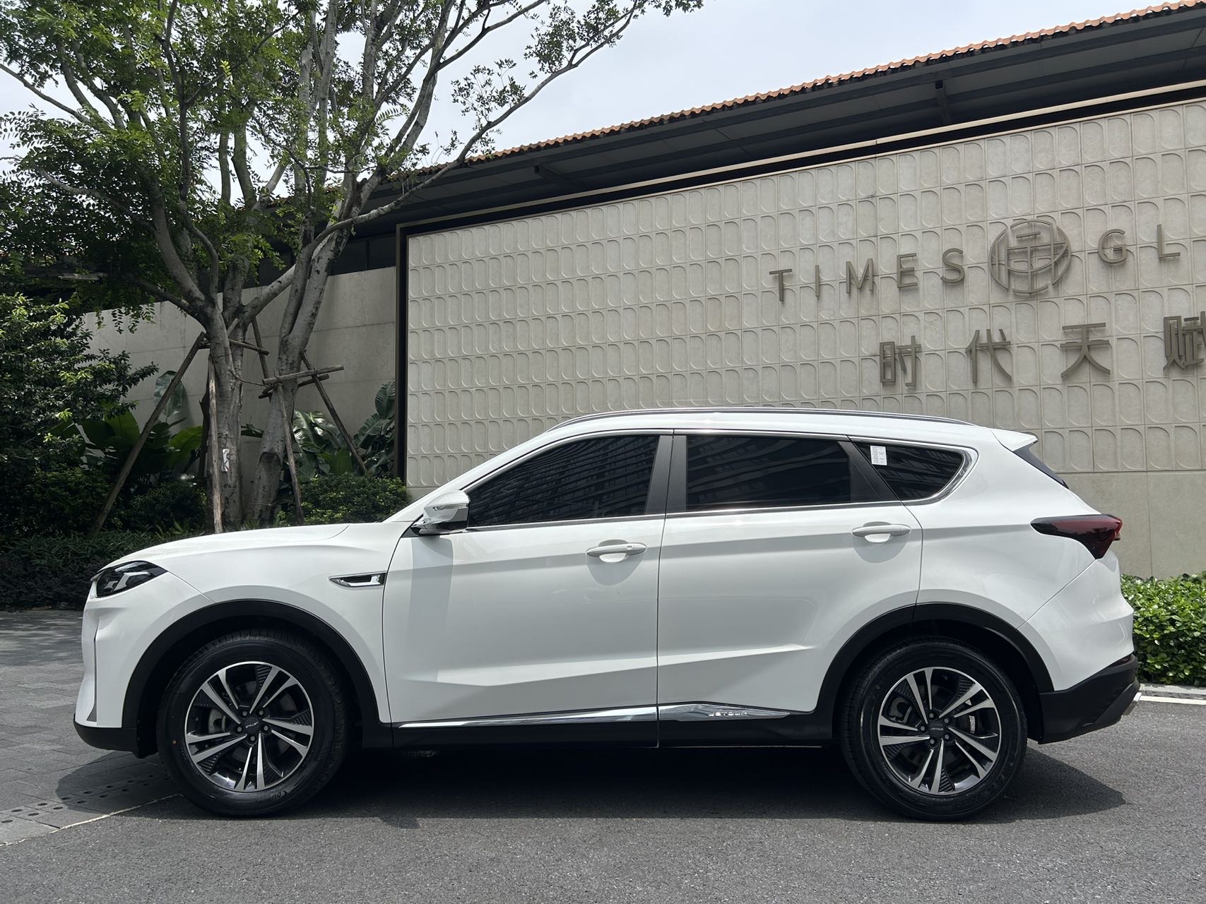 JETOUR 2021 X70 PLUS 1.6T Chen 7-Seater