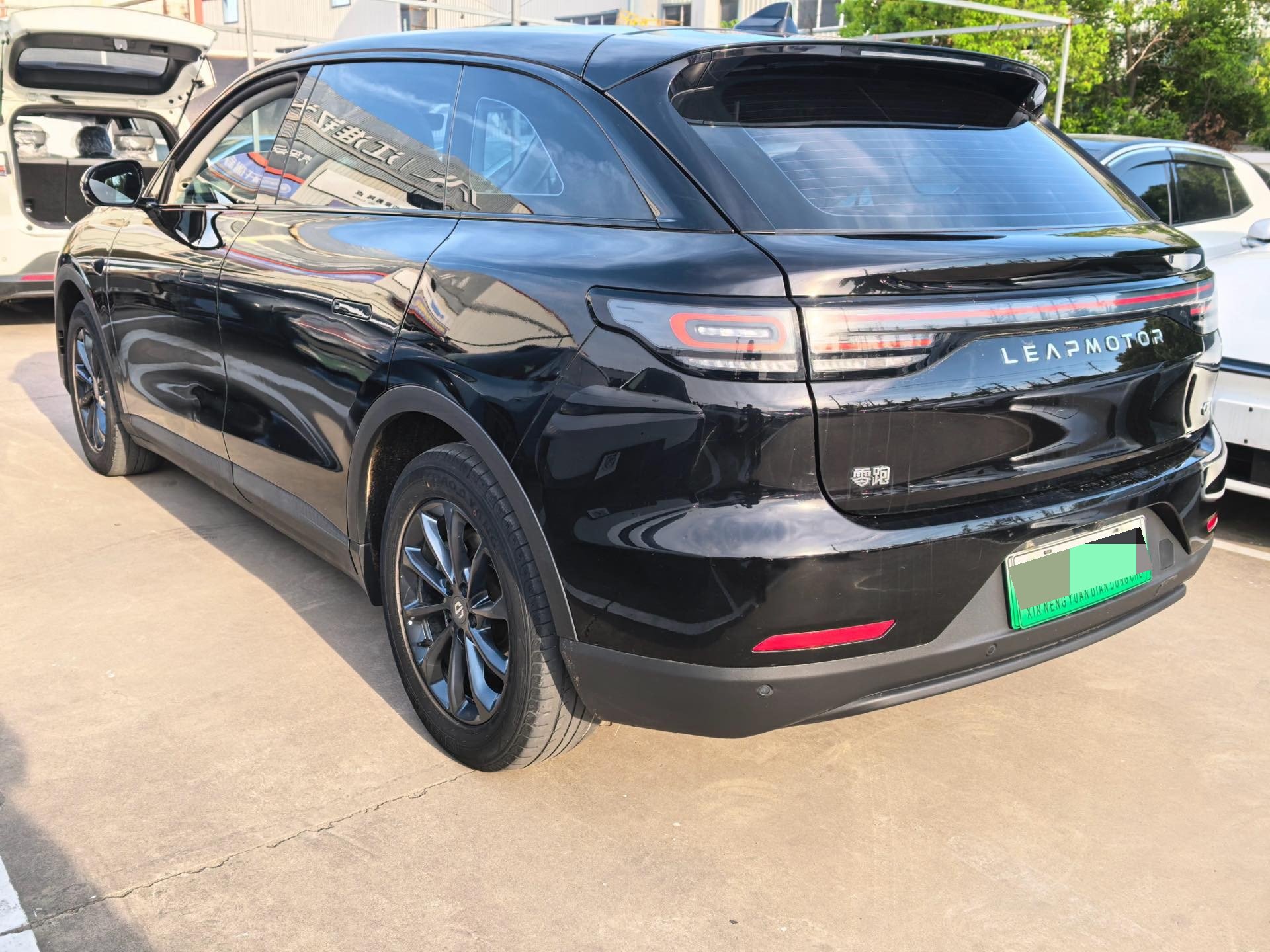 零跑 2023款 C11 500 舒享版