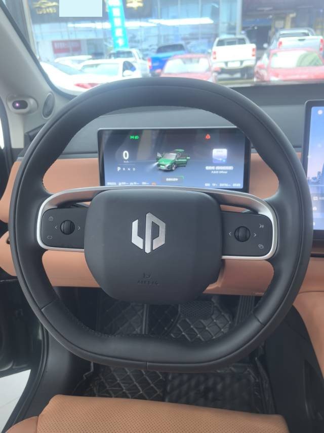 Leapmotor 2024 C16 200 Deluxe Edition
