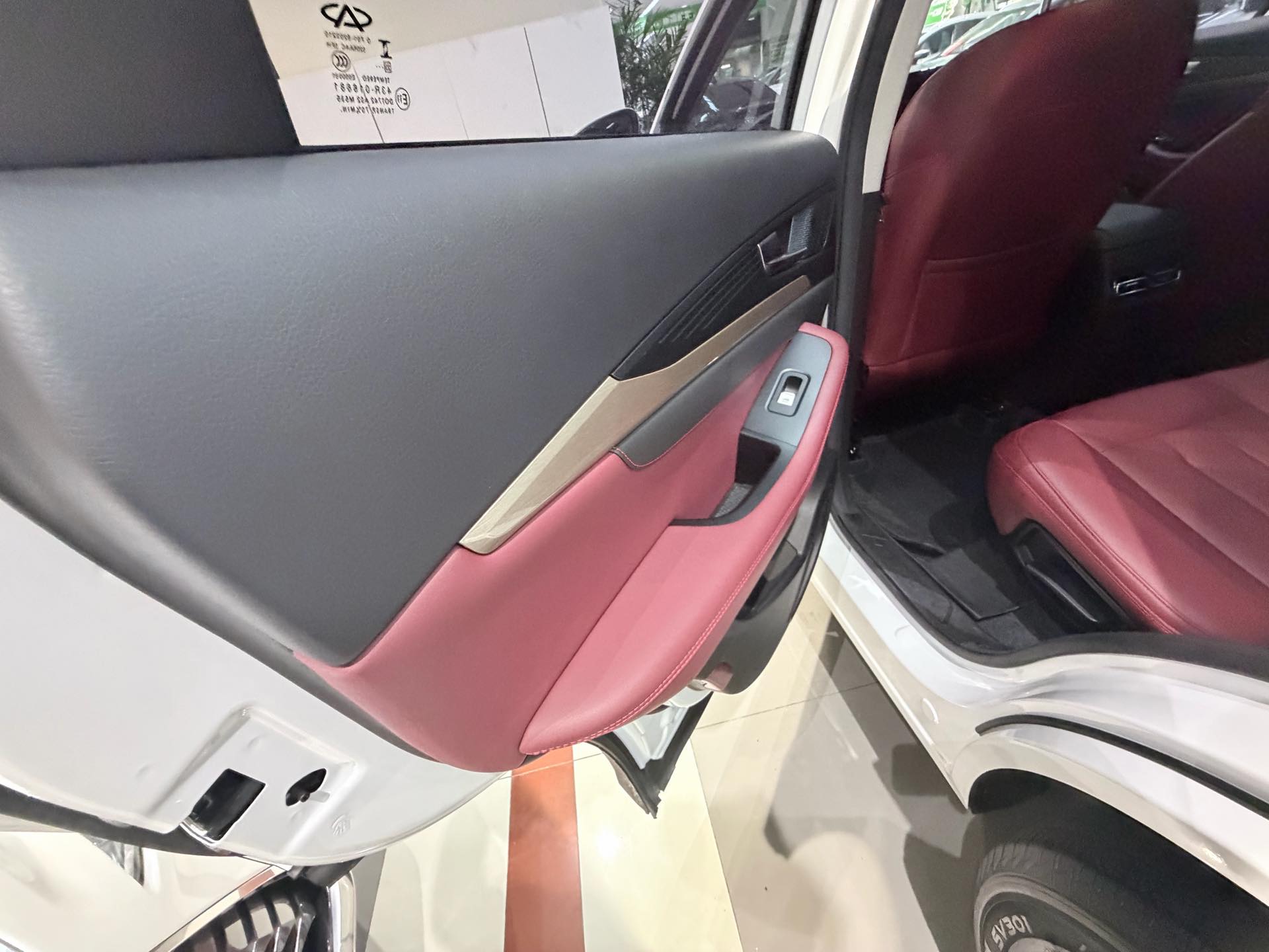 JETOUR 2023 X70 1.5T Beyond PRO 7-Seater