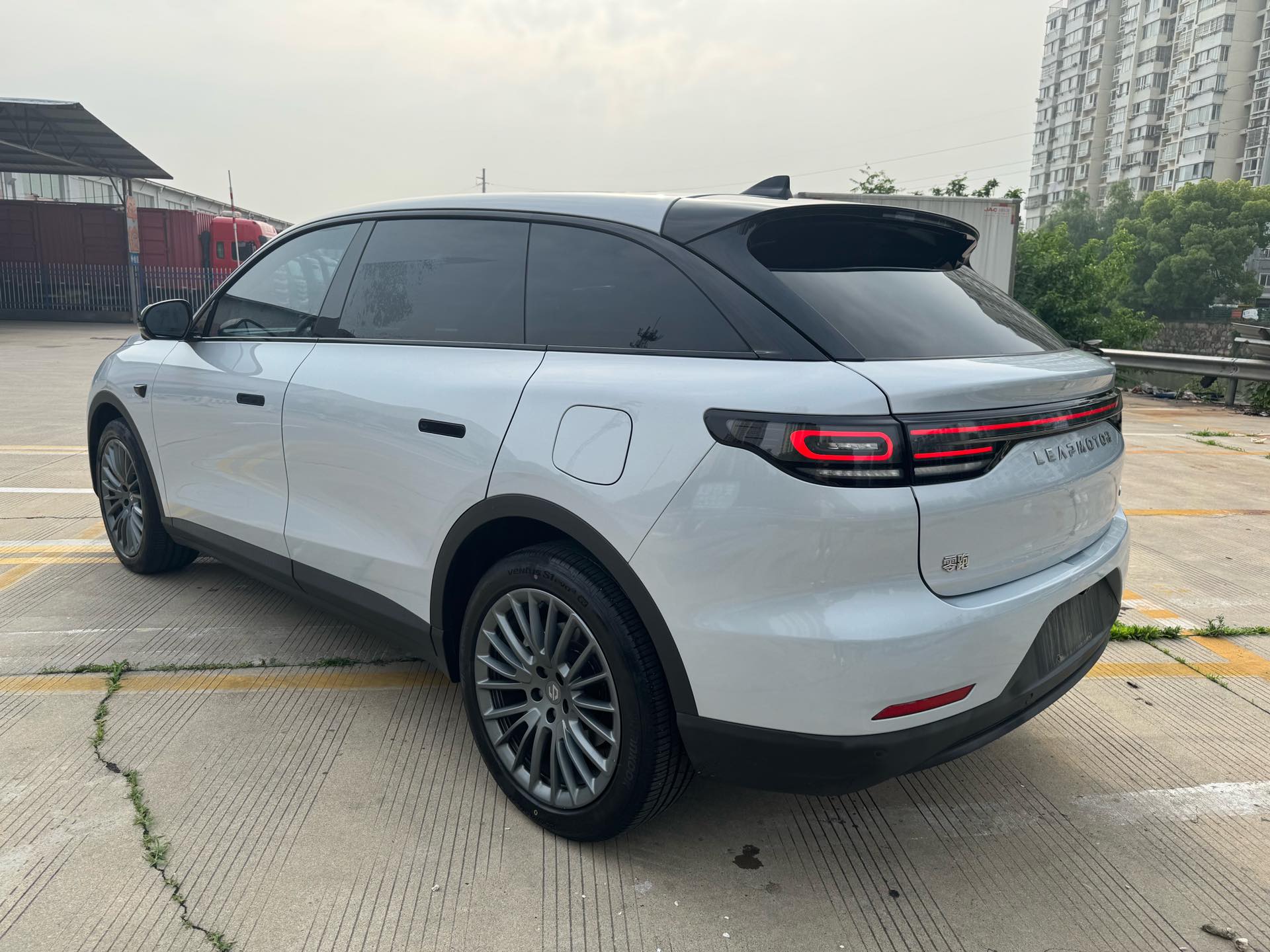 零跑 2023款 C11 200 舒享版