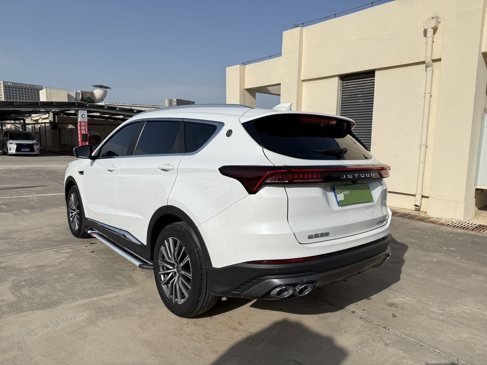 JETOUR 2023 X70 PLUS 1.5T Yongzhe PLUS 5-Seater