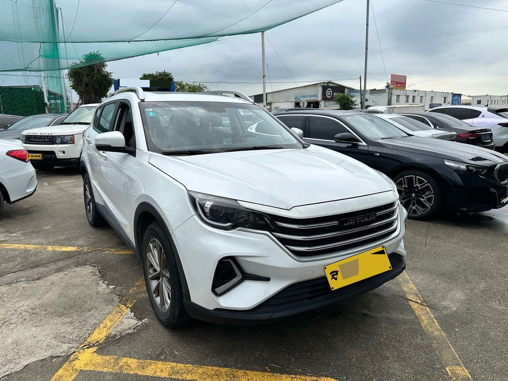 JETOUR 2021 X70M 1.5T Deluxe Partner 5-Seater