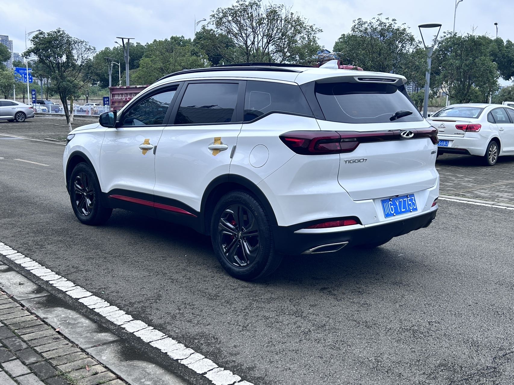 奇瑞 2023款 瑞虎7 1.5T 无级 超能版 超能勇士