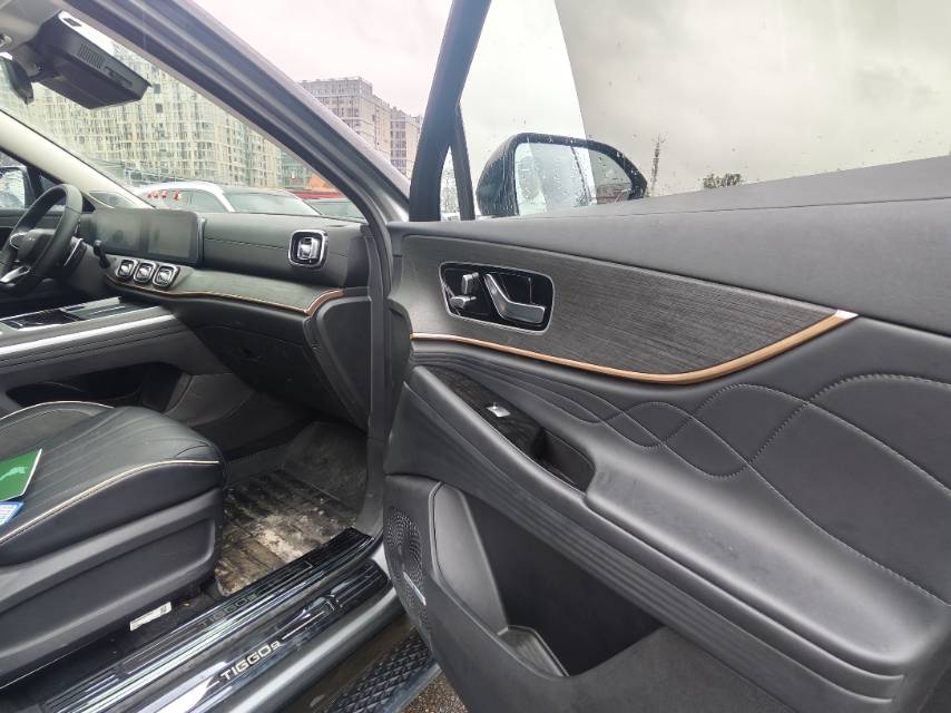奇瑞 2023款 瑞虎9 2.0T 400T 两驱豪华版7座