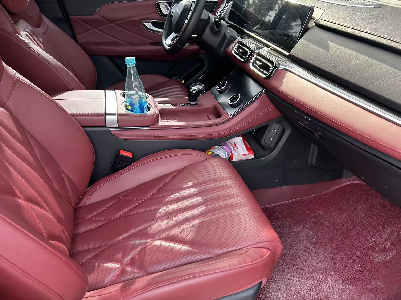 JETOUR 2025 X70 PLUS 1.5T Supreme Edition 5-Seater