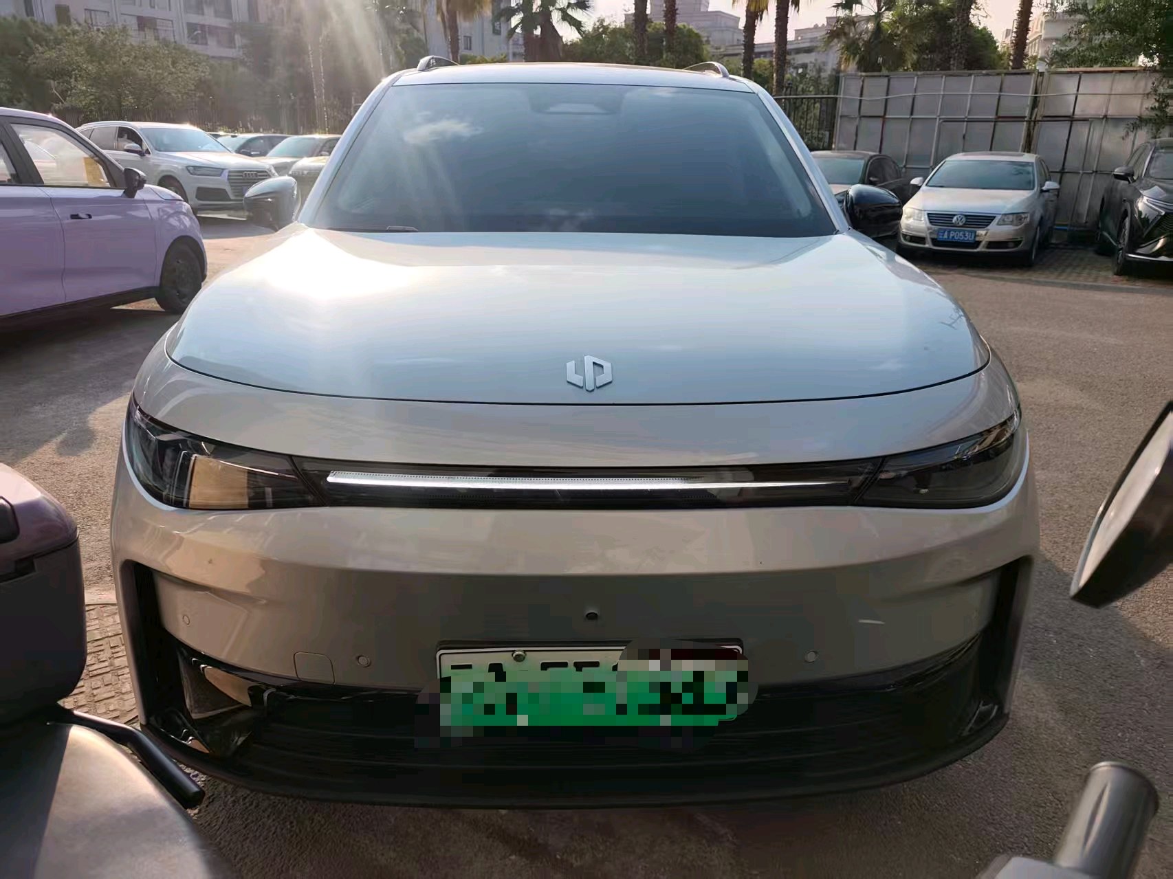 Leapmotor 2024 C16 200 Deluxe Edition
