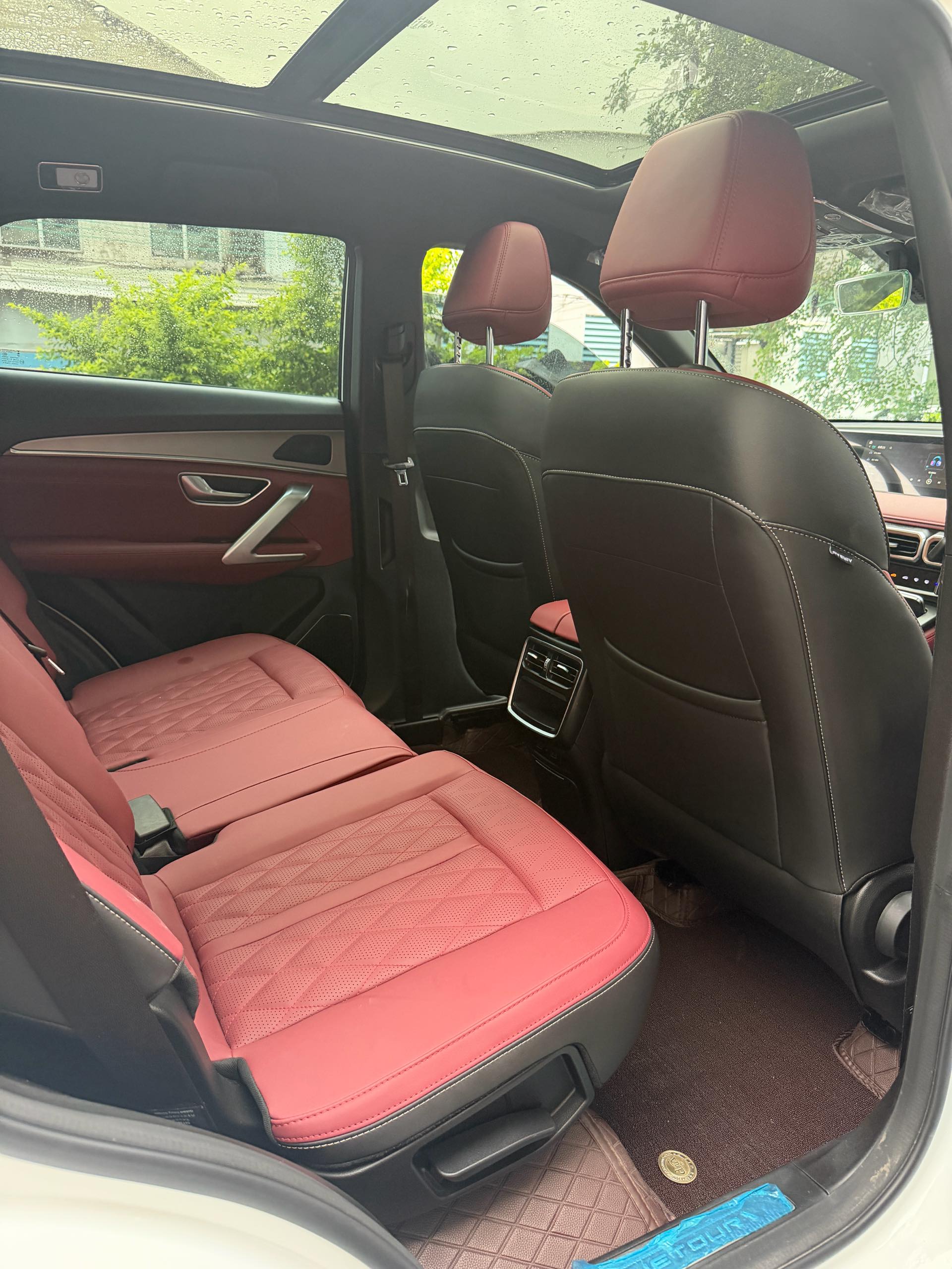 JETOUR 2025 X70 PLUS 1.5T Champion Edition MAX 7-Seater