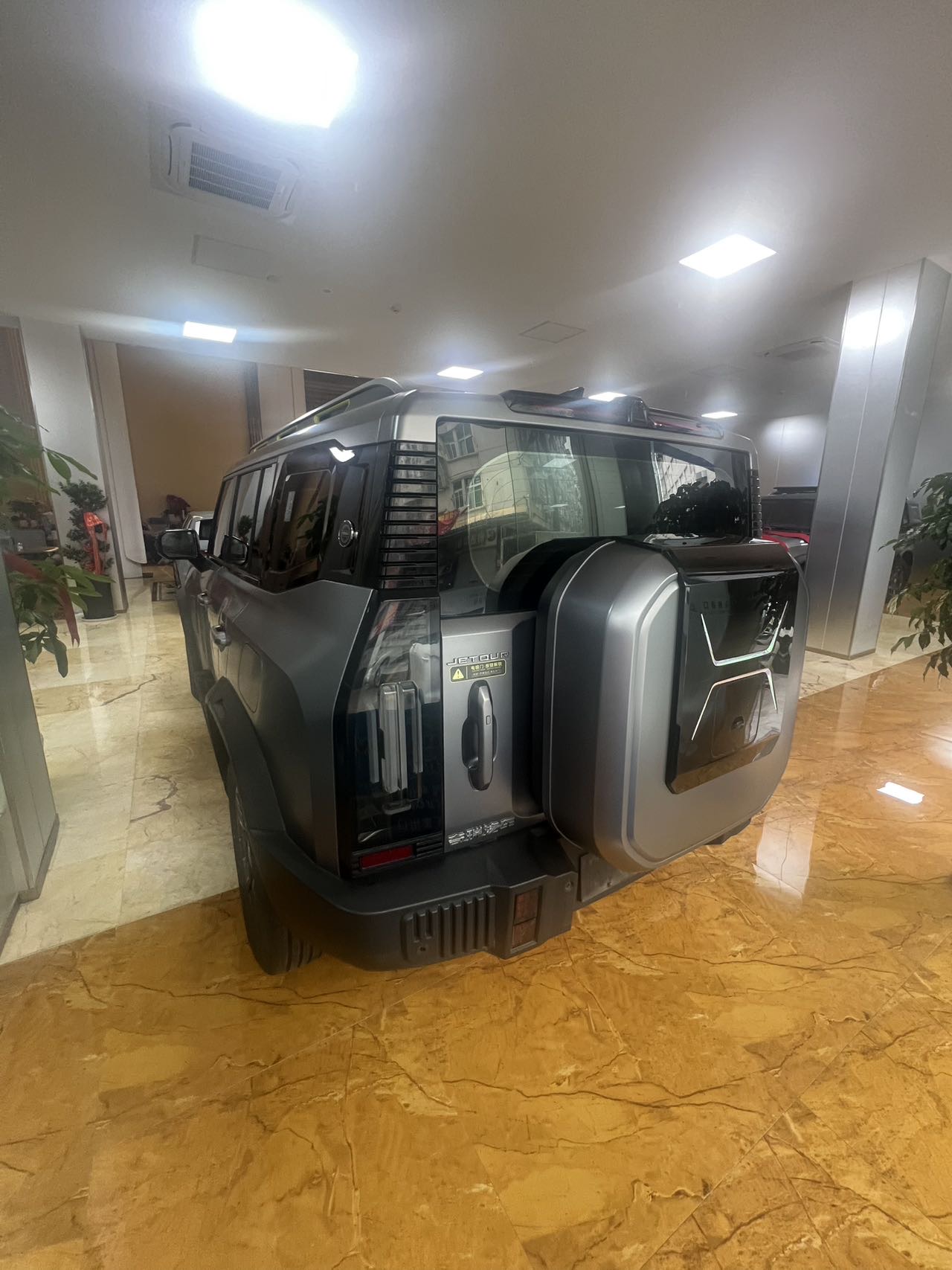 JETOUR 2023 Traveler 1.5T 2WD Discovery PRO