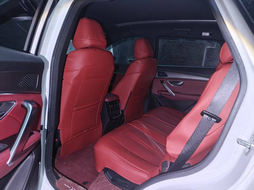 JETOUR 2024 X70 PLUS 1.5T Champion Edition PRO 7-Seater