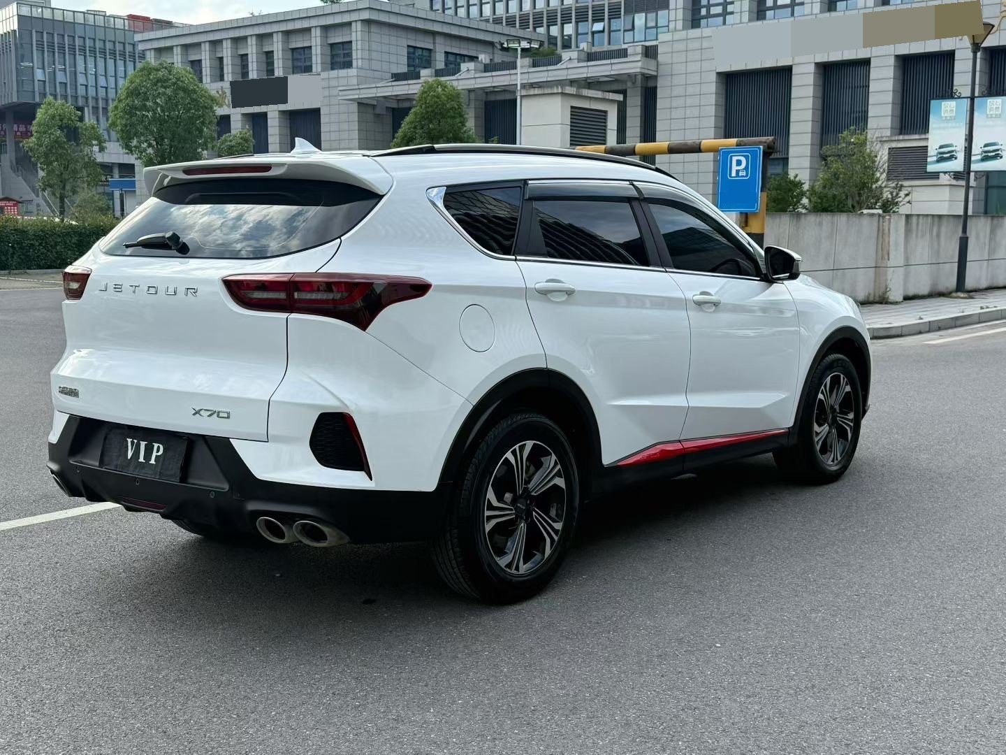 JETOUR 2023 X70 1.5T Dream Edition 7-Seater