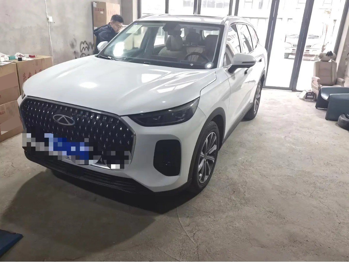 奇瑞 2024款 瑞虎8 L 2.0T 两驱舒适版5座