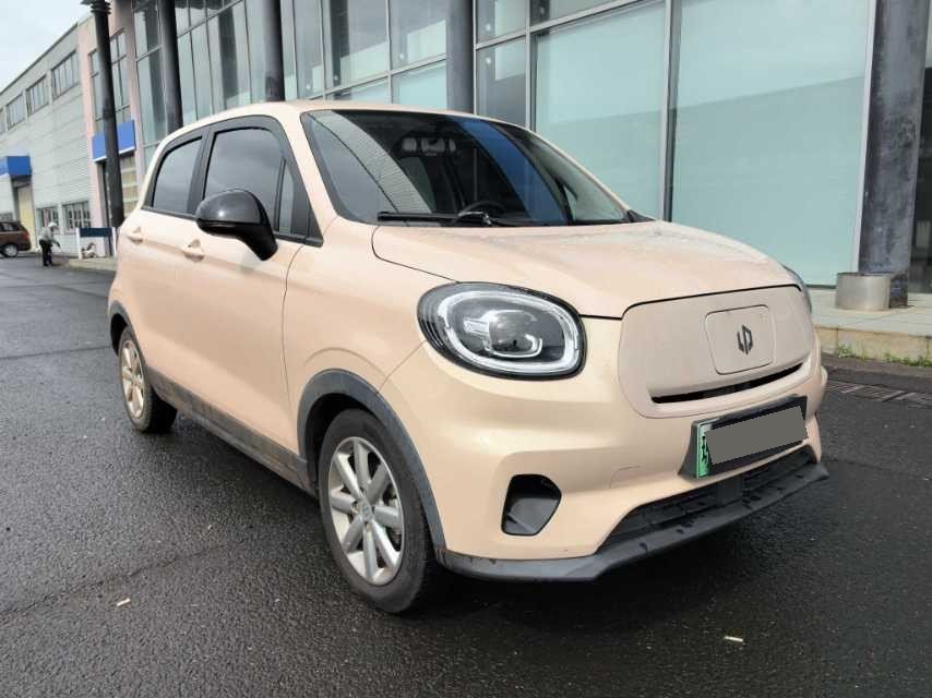 Leapmotor 2022 T03 Amber Edition