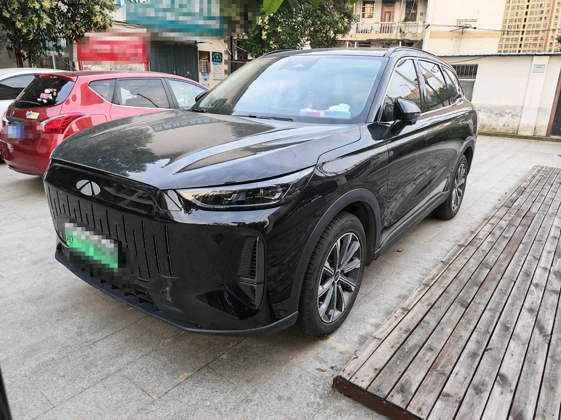 奇瑞 2024款 风云T9 C-DM 1.5T 120 长续航版舒适型7座