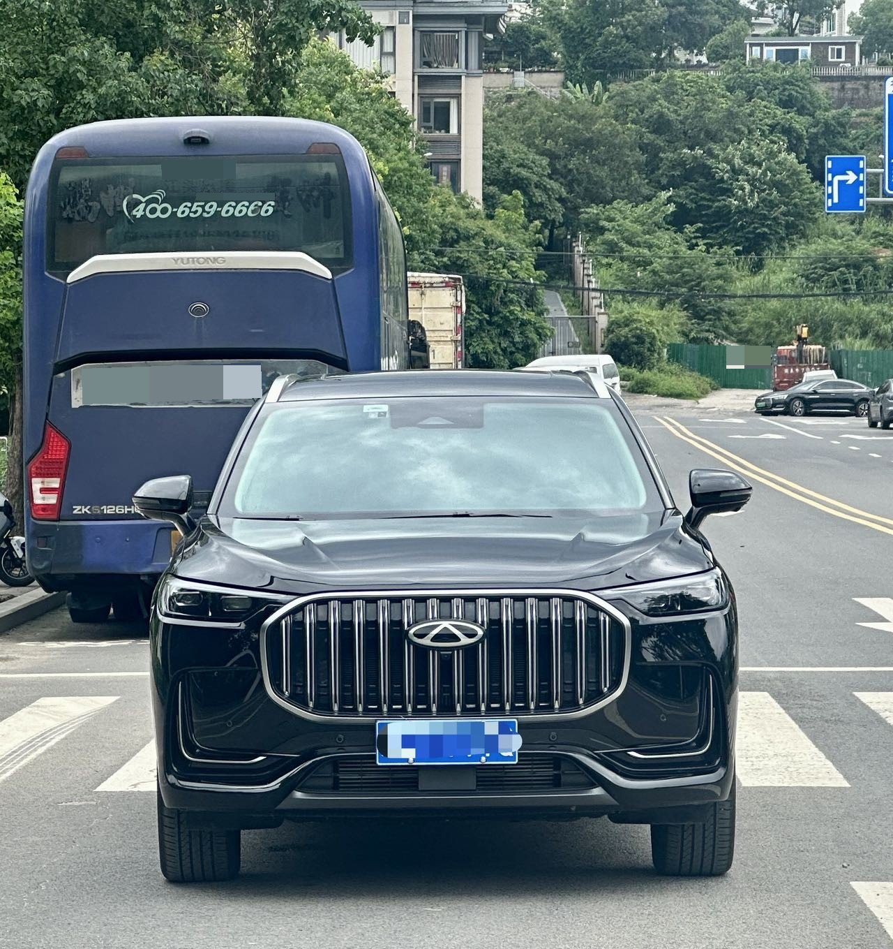 奇瑞 2023款 瑞虎9 2.0T 400T 两驱豪华版5座