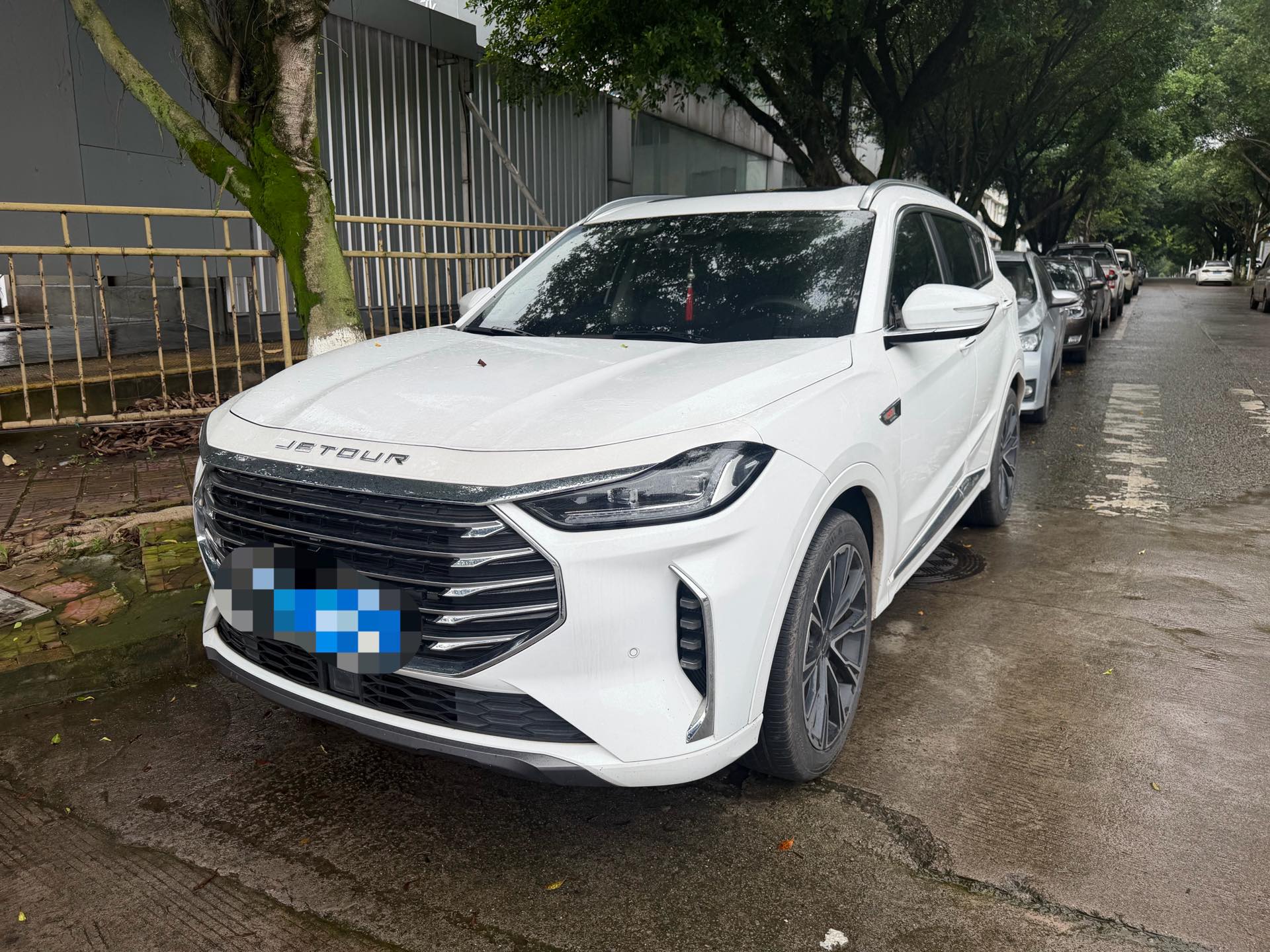 JETOUR 2021 X70 PLUS 1.6T Zhuge Edition Wuhou 7-Seater