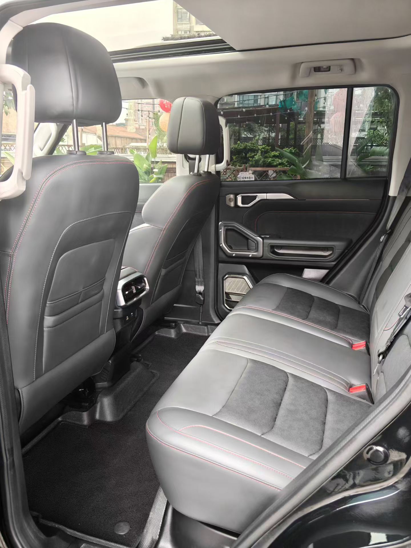JETOUR 2023 Traveler 2.0T 4WD Cross PRO