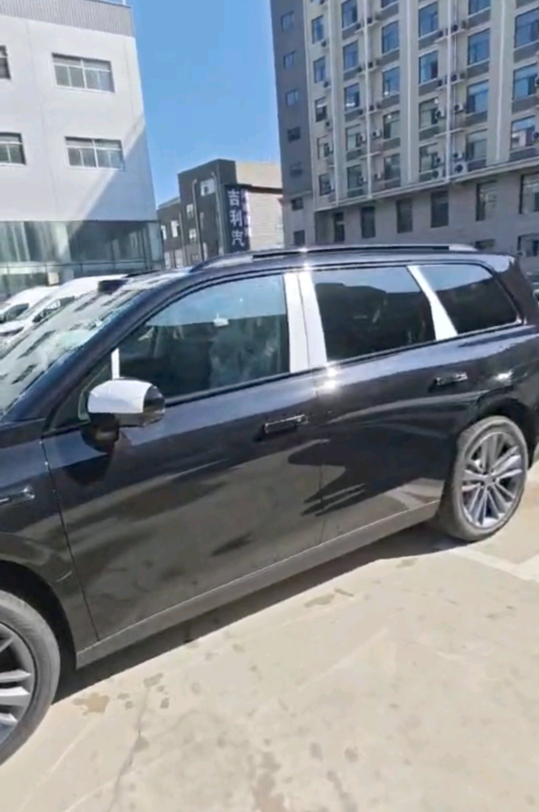 Leapmotor 2026 C16 280 LiDAR Zhizun Edition 6-Seater