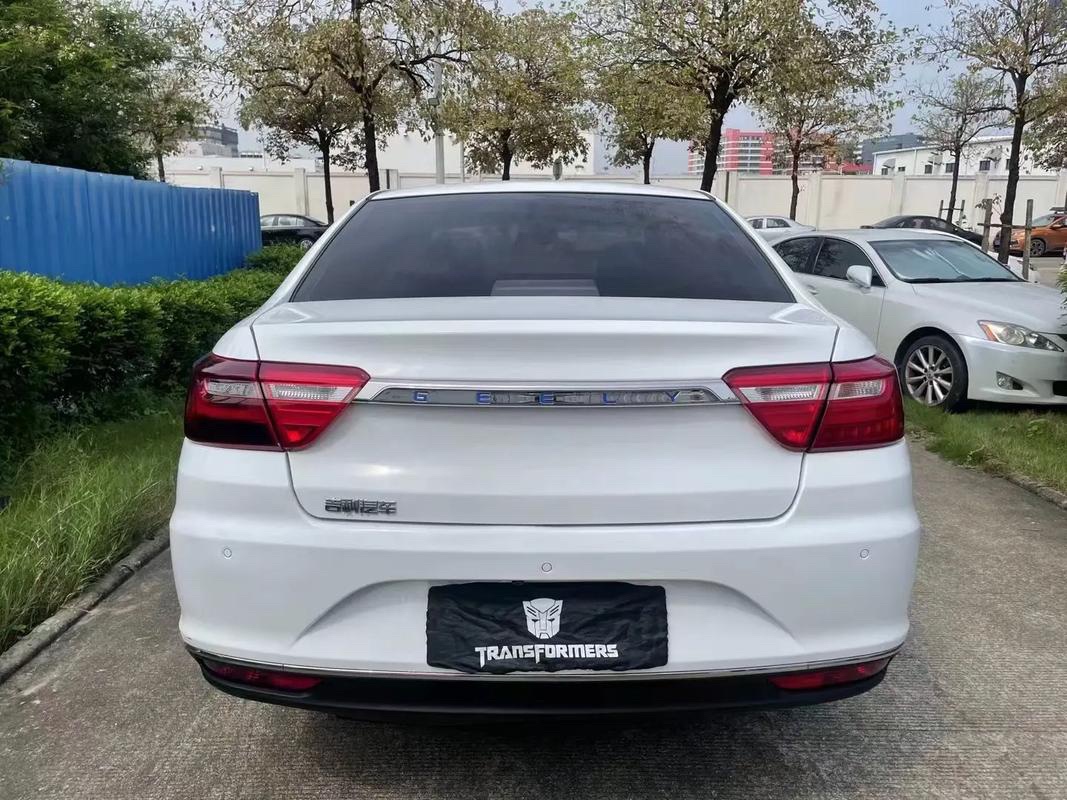 Geely 2018 Vision 1.5 Premium