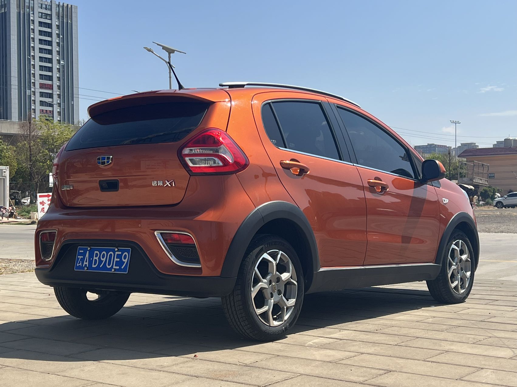Geely 2017 Vision X1 1.3 Player Edition