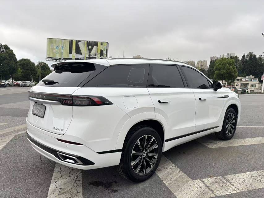 奇瑞 2023款 瑞虎9 2.0T 400T 两驱尊贵版5座
