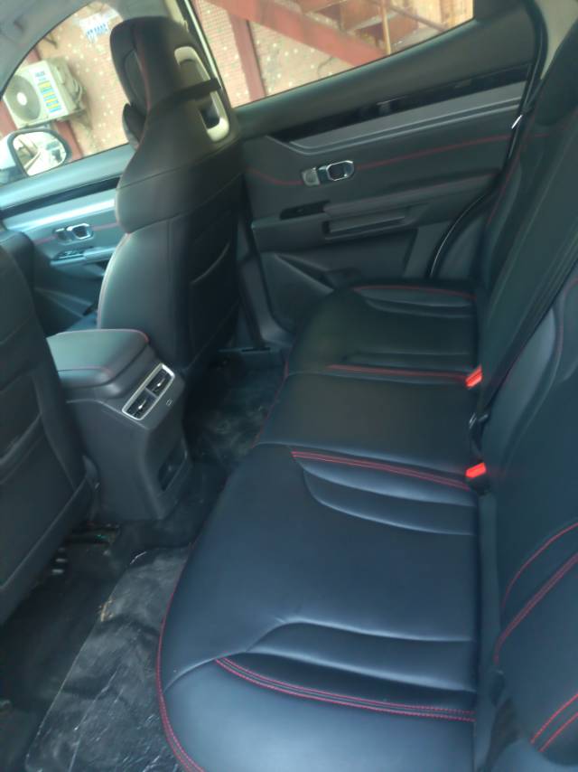 JETOUR 2025 Dasheng 1.5T Luxury Edition