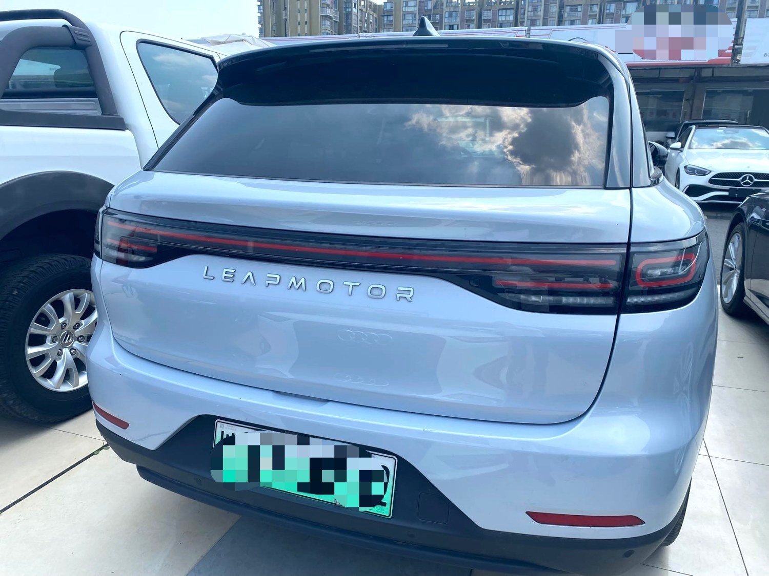 零跑 2023款 C11 500 舒享版